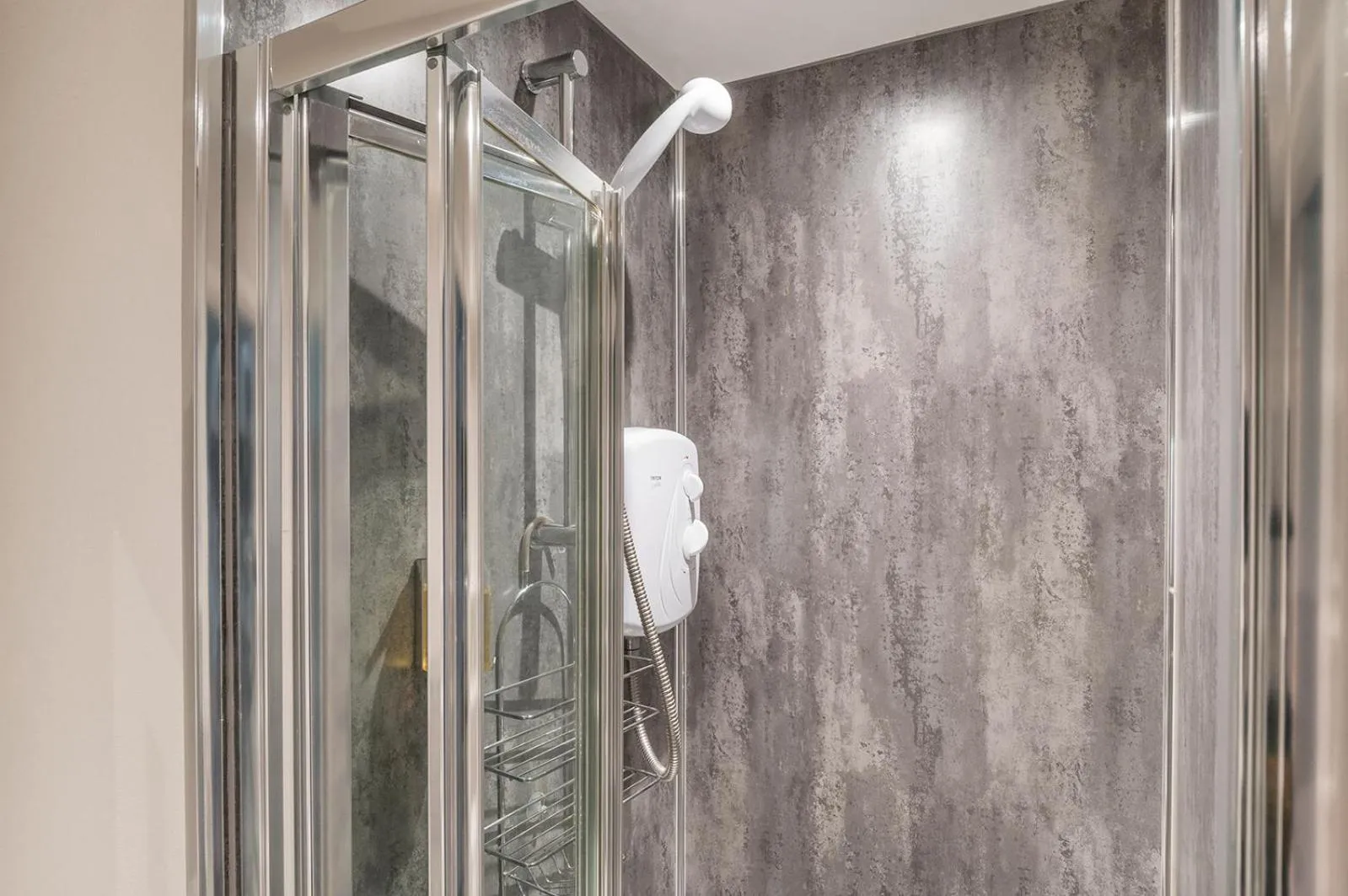 Bathroom in Aynetree Guest House