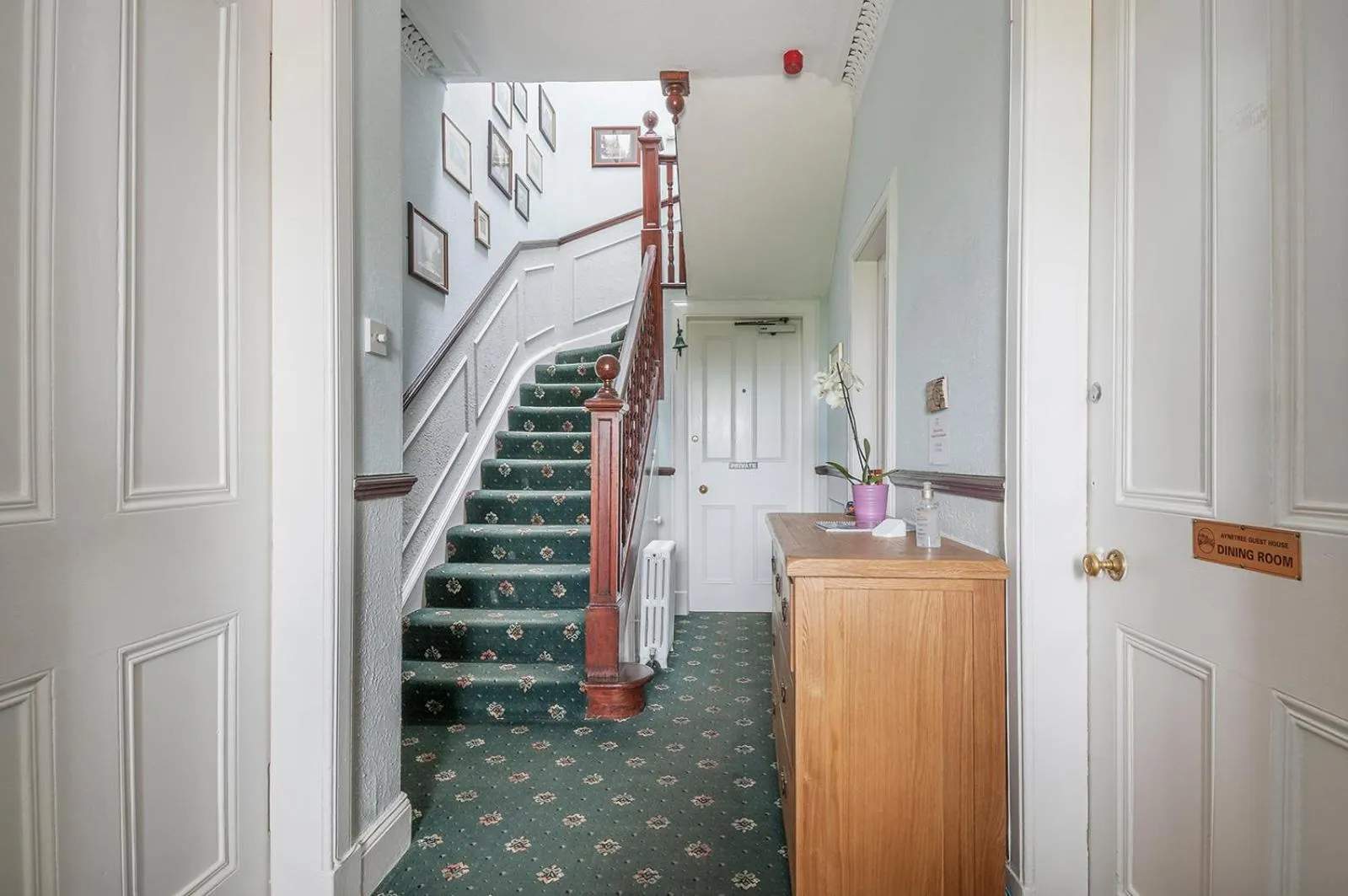 Lobby or reception in Aynetree Guest House