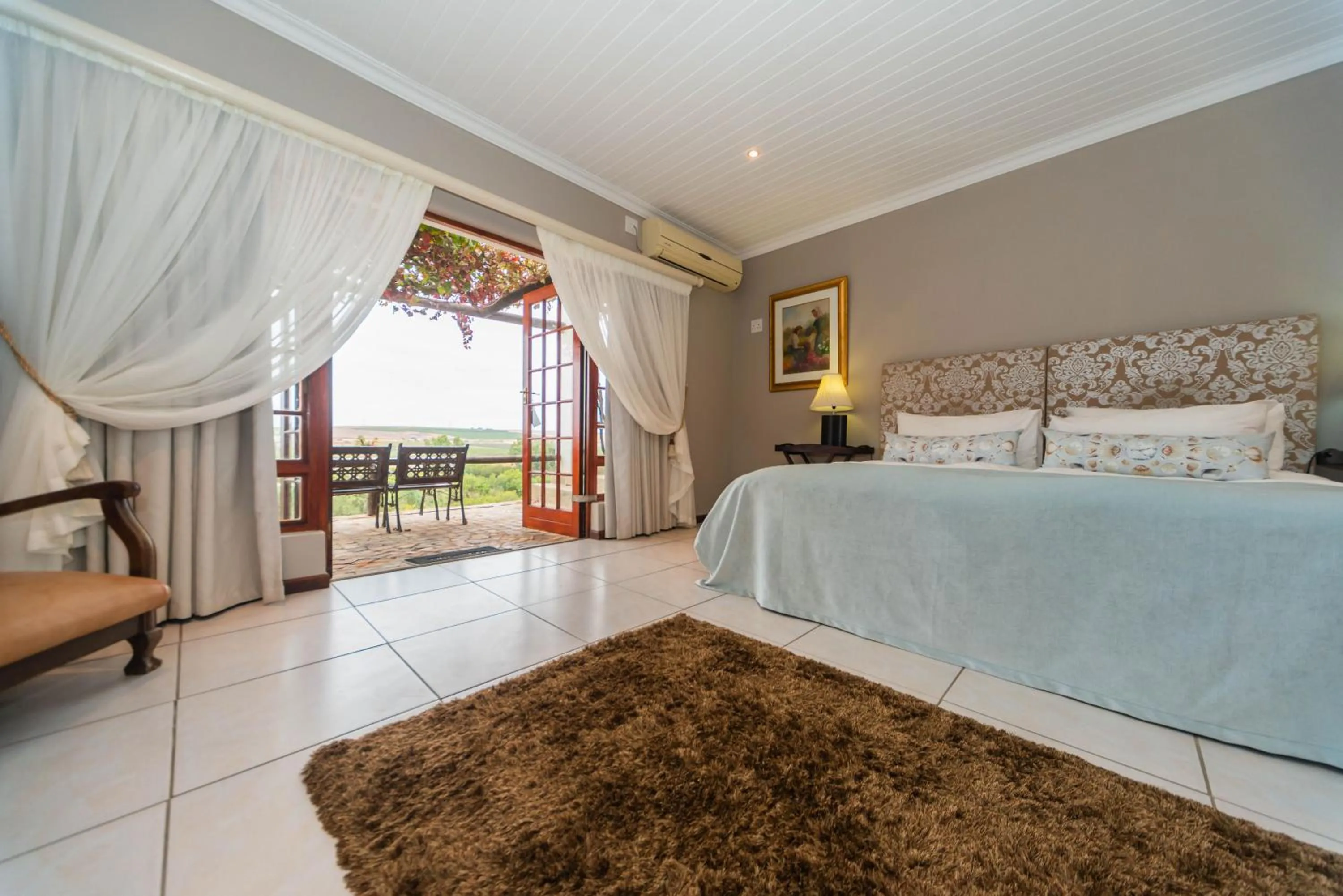 Bed in Melkboomsdrift Guest House & Conference Centre