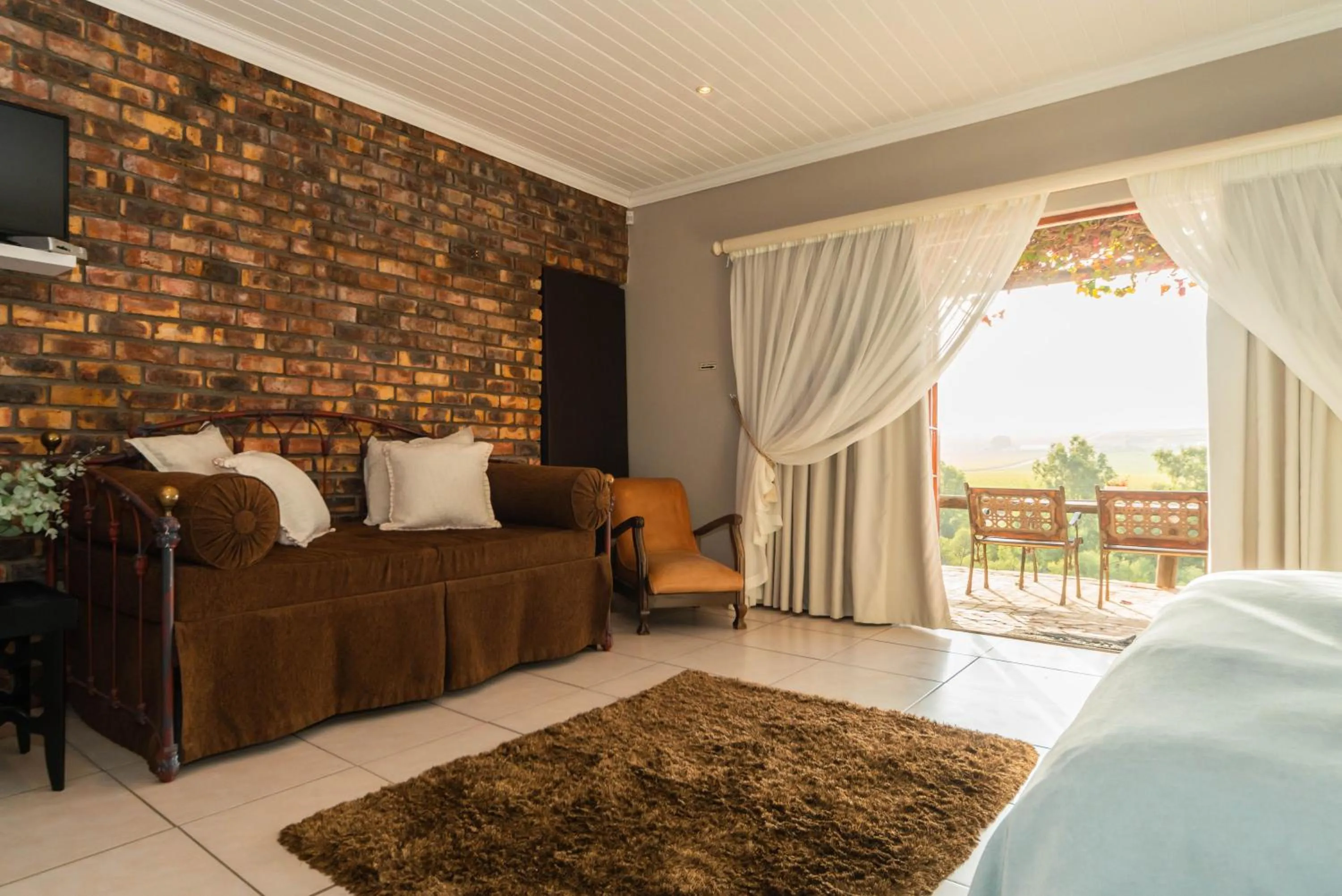 Bed in Melkboomsdrift Guest House & Conference Centre