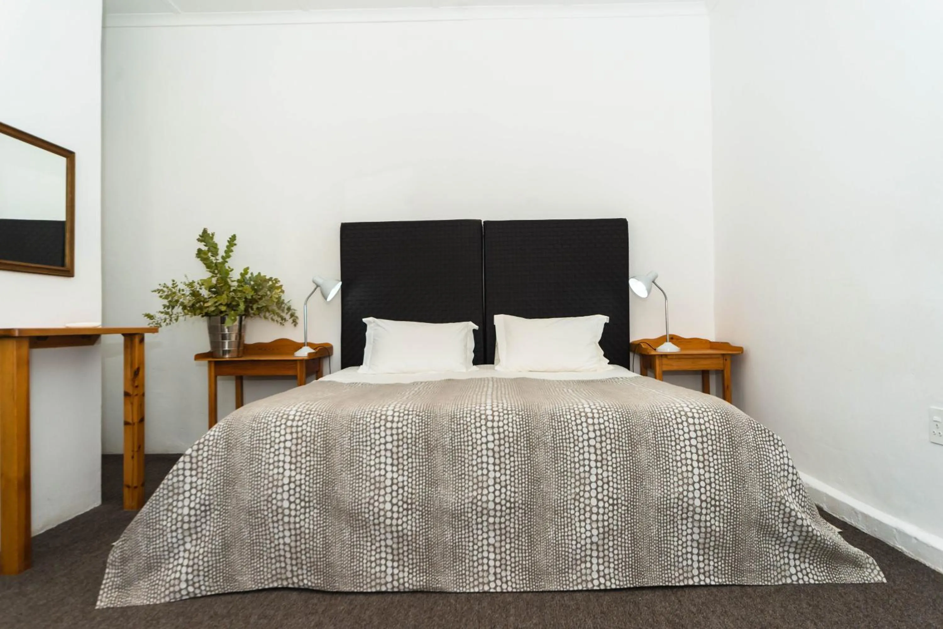 Bed in Melkboomsdrift Guest House & Conference Centre