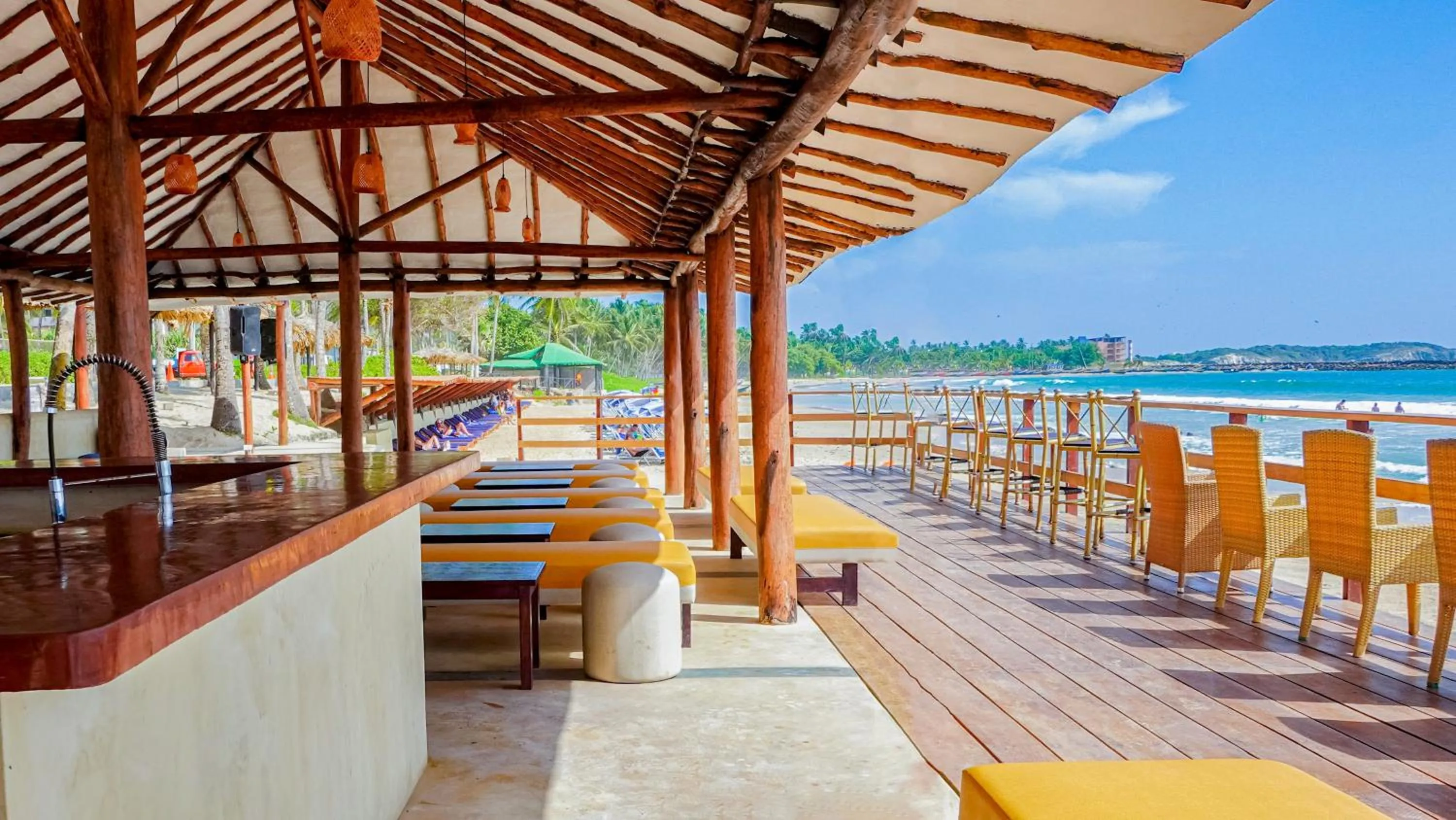 Lounge or bar in Sunsol Isla Caribe