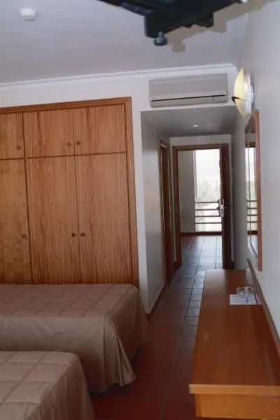 Twin Room with Sea View in Areia Dourada