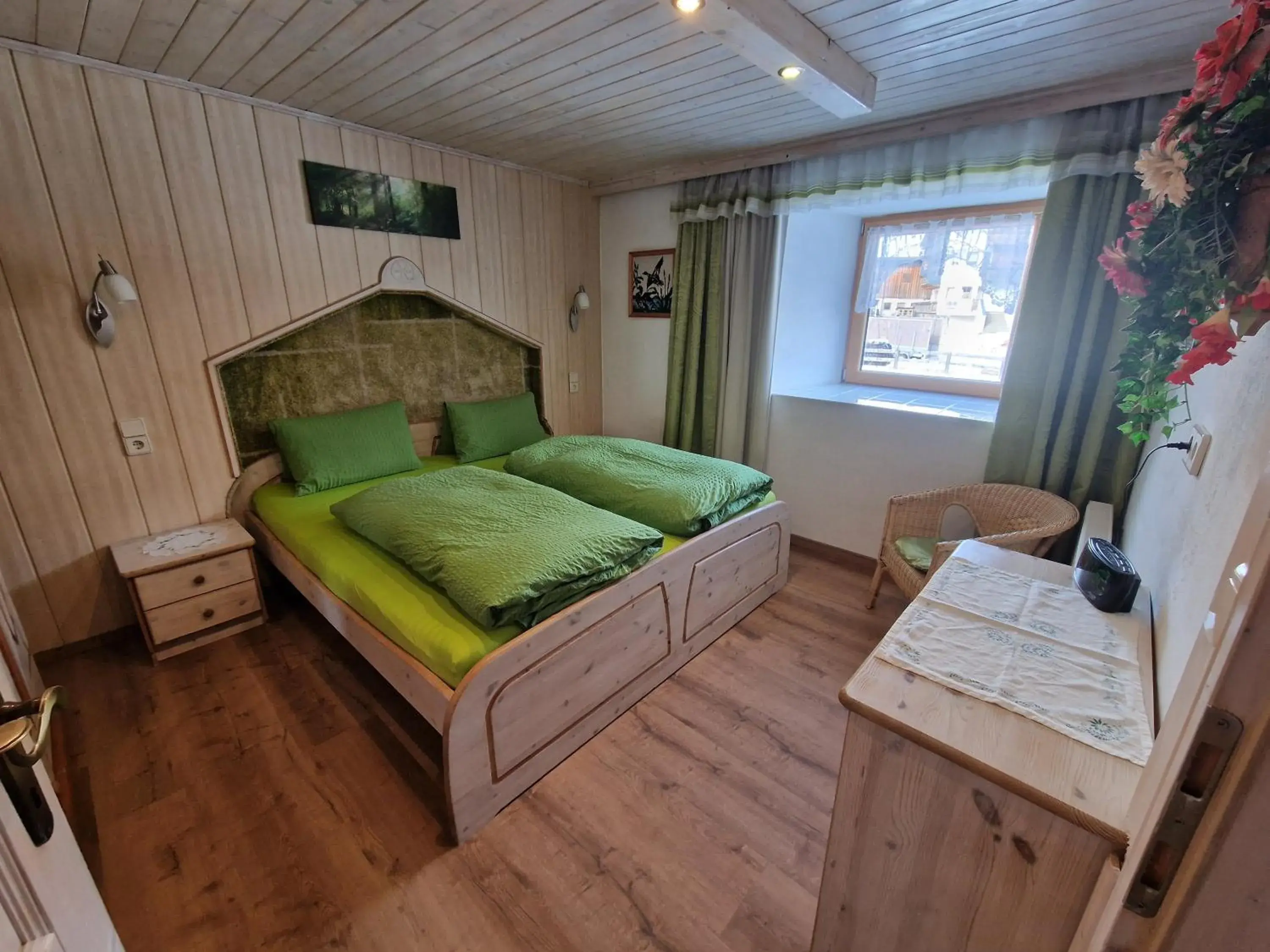 Deluxe Two-Bedroom Apartment in Badhaus Deluxe Two-Bedroom Apartment in Badhaus