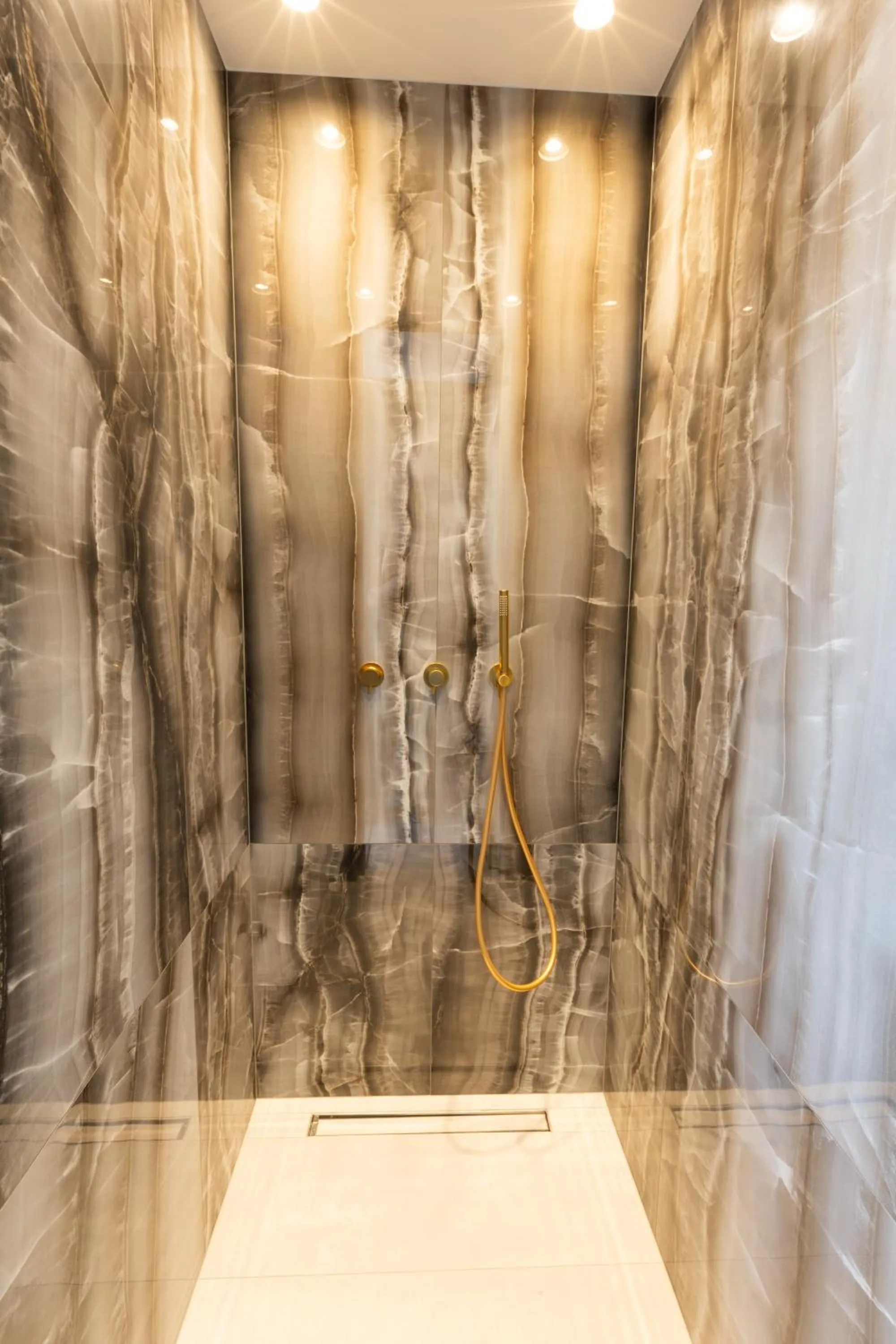 Shower in Baltic Beach Hotel & SPA