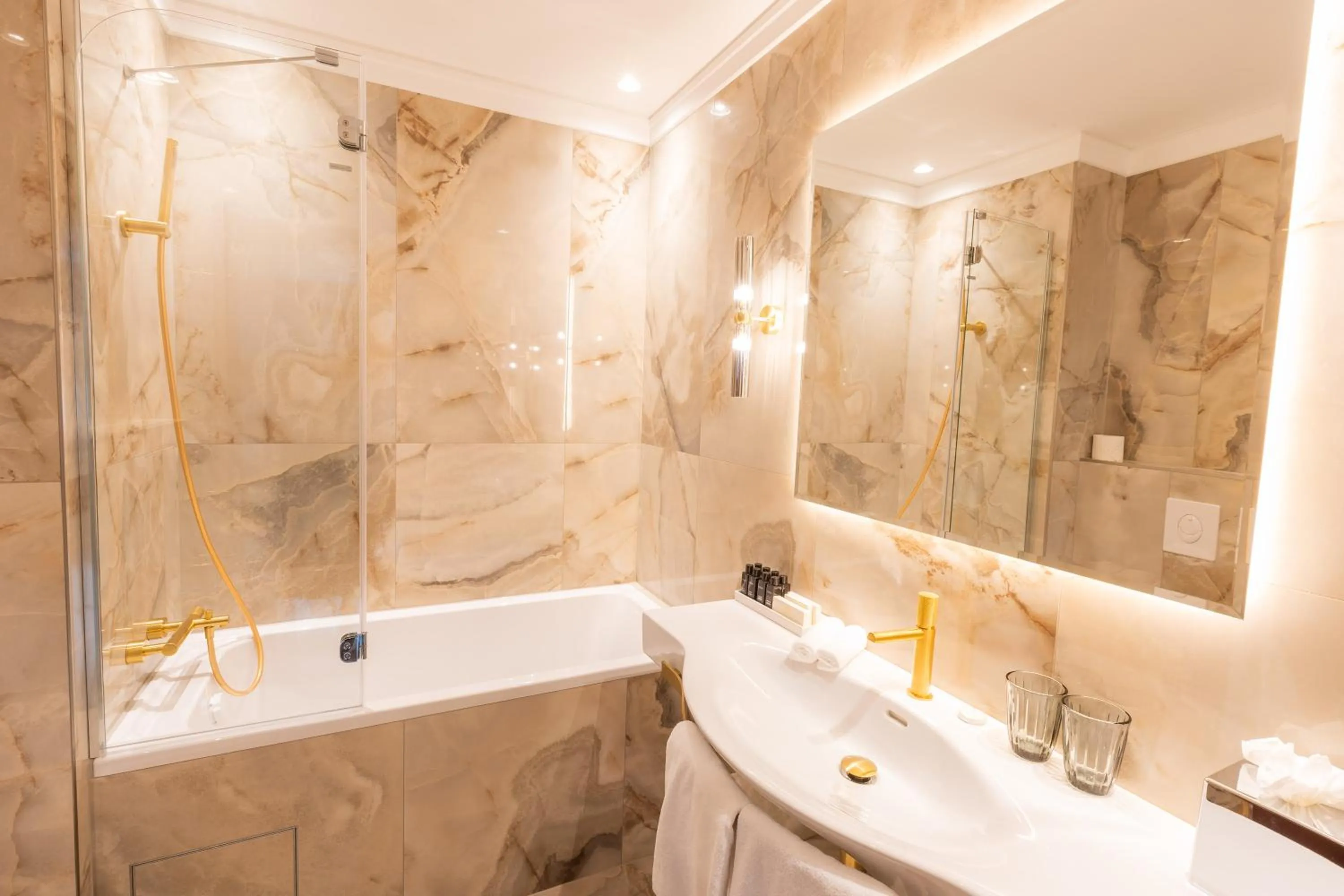 Bathroom in Baltic Beach Hotel & SPA