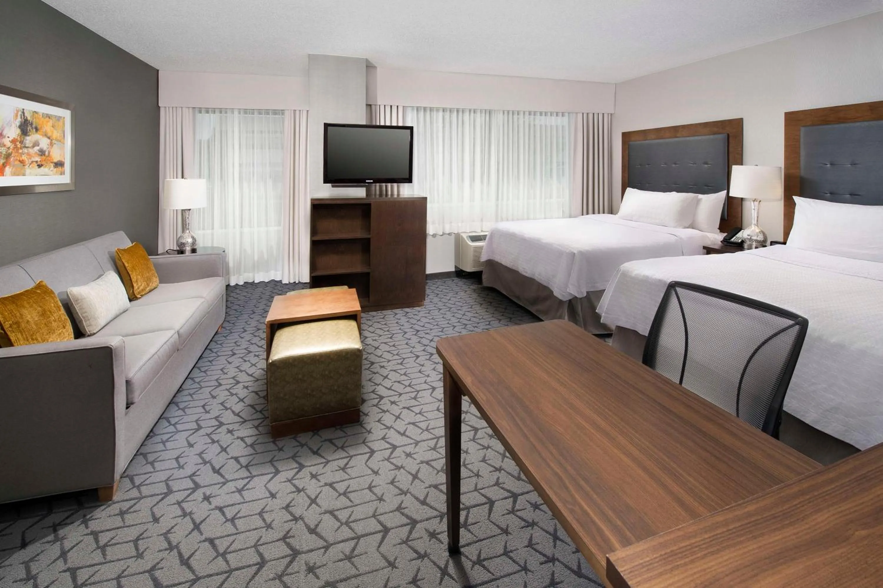 Living room, Bed in Homewood Suites by Hilton Gaithersburg/Washington, DC North
