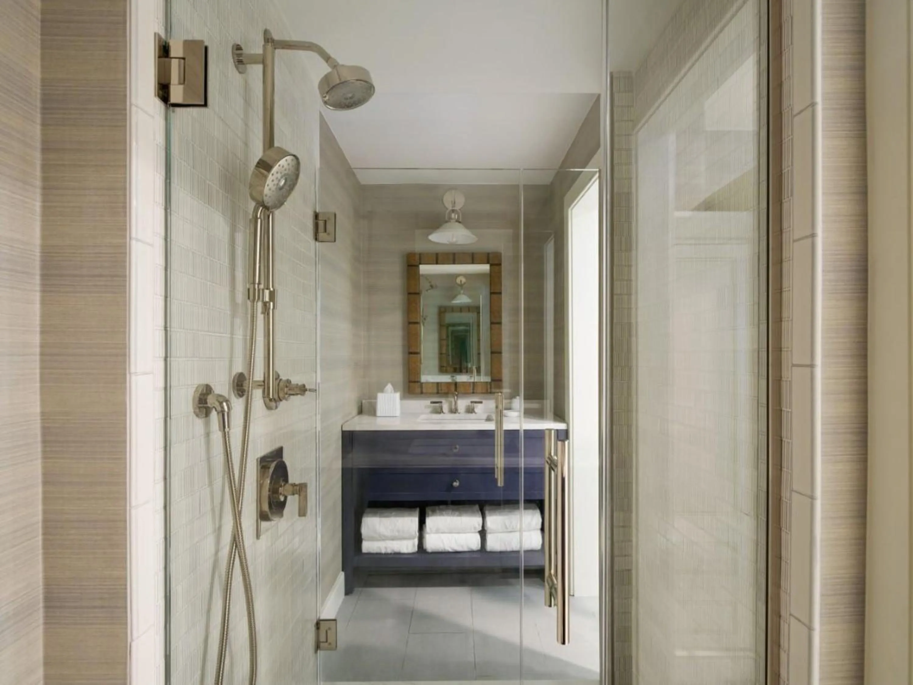 Bathroom, Bed in Wequassett Resort and Golf Club