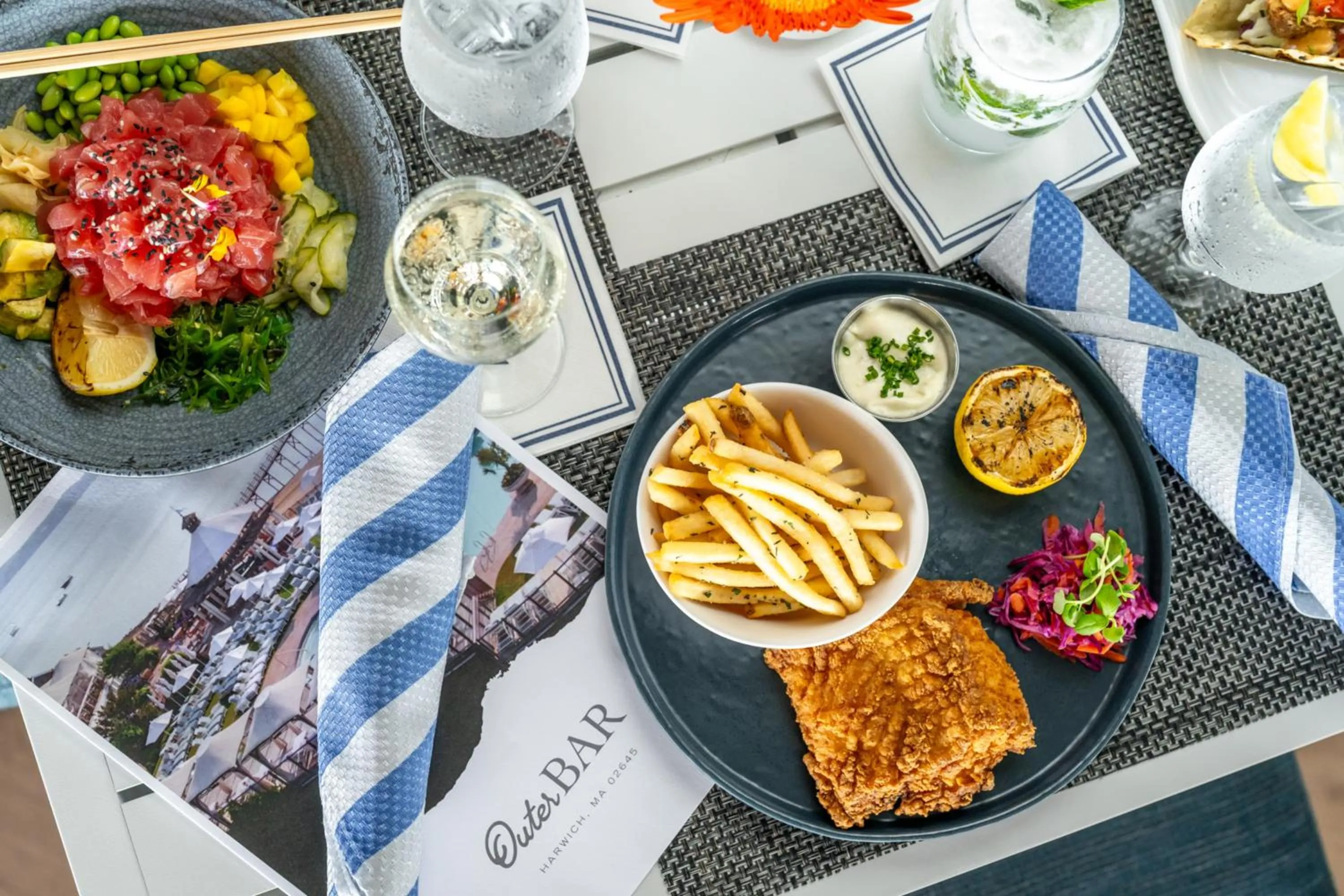 Food and drinks in Wequassett Resort and Golf Club