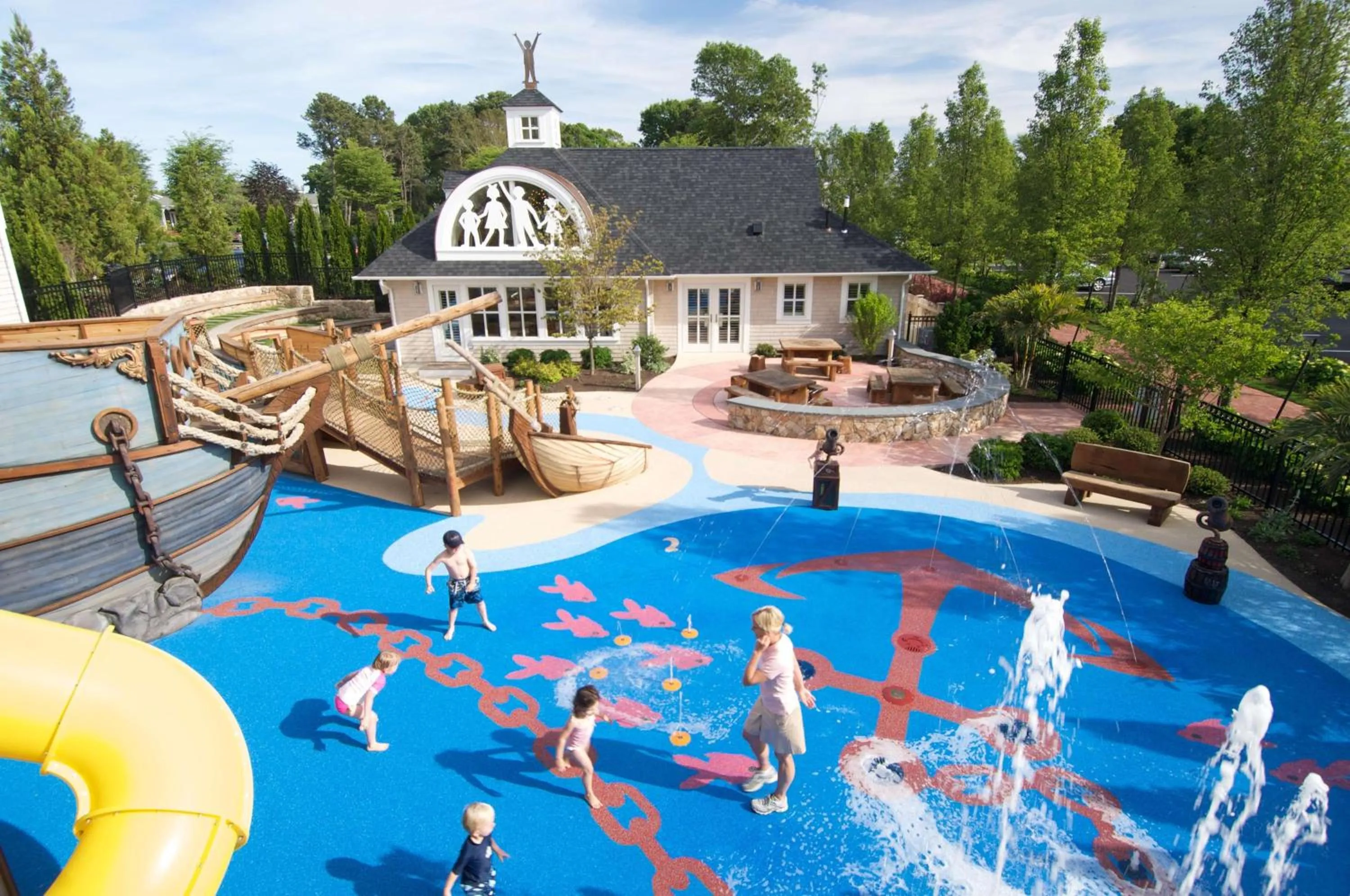 People in Wequassett Resort and Golf Club