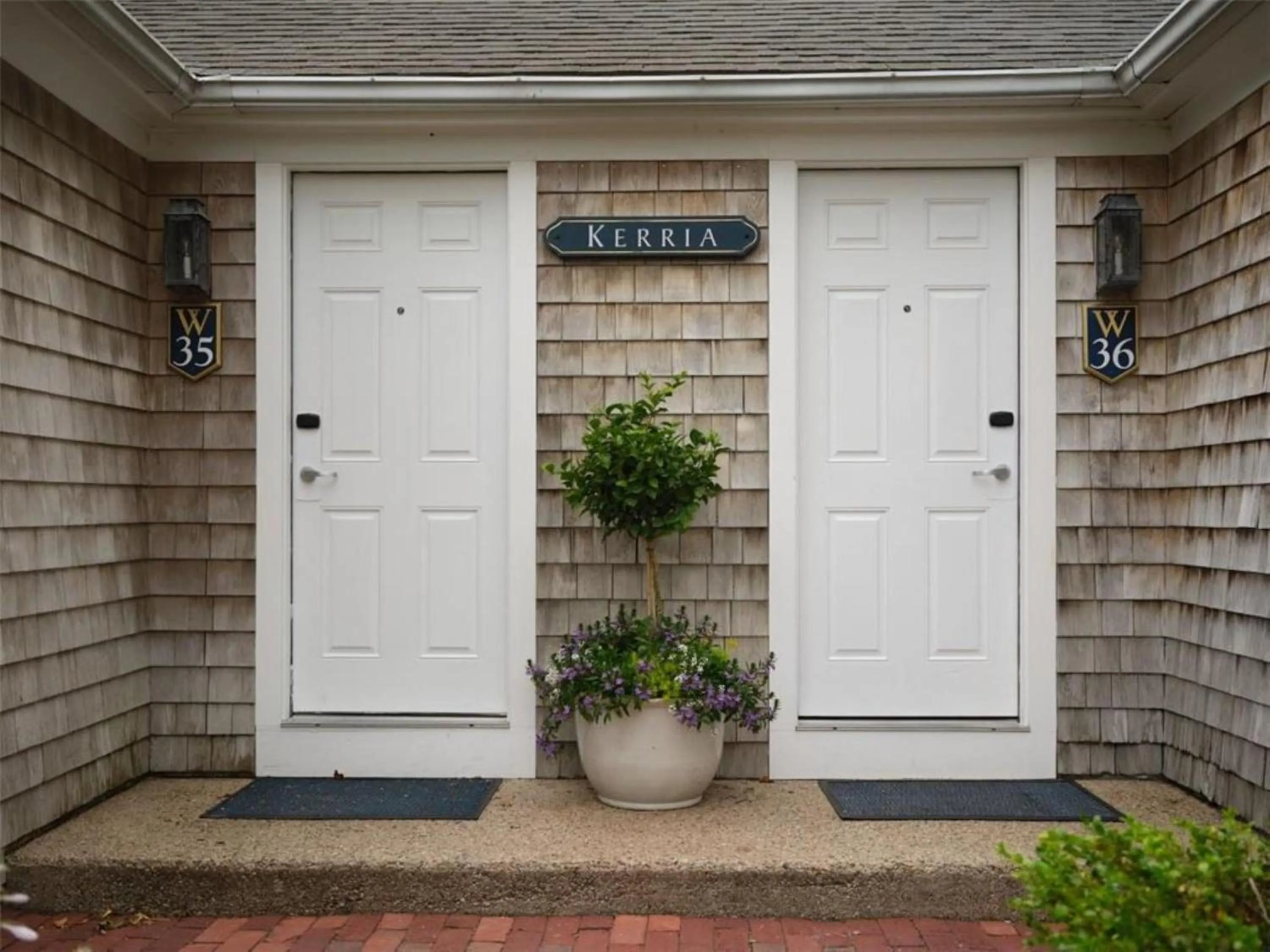 Facade/entrance in Wequassett Resort and Golf Club
