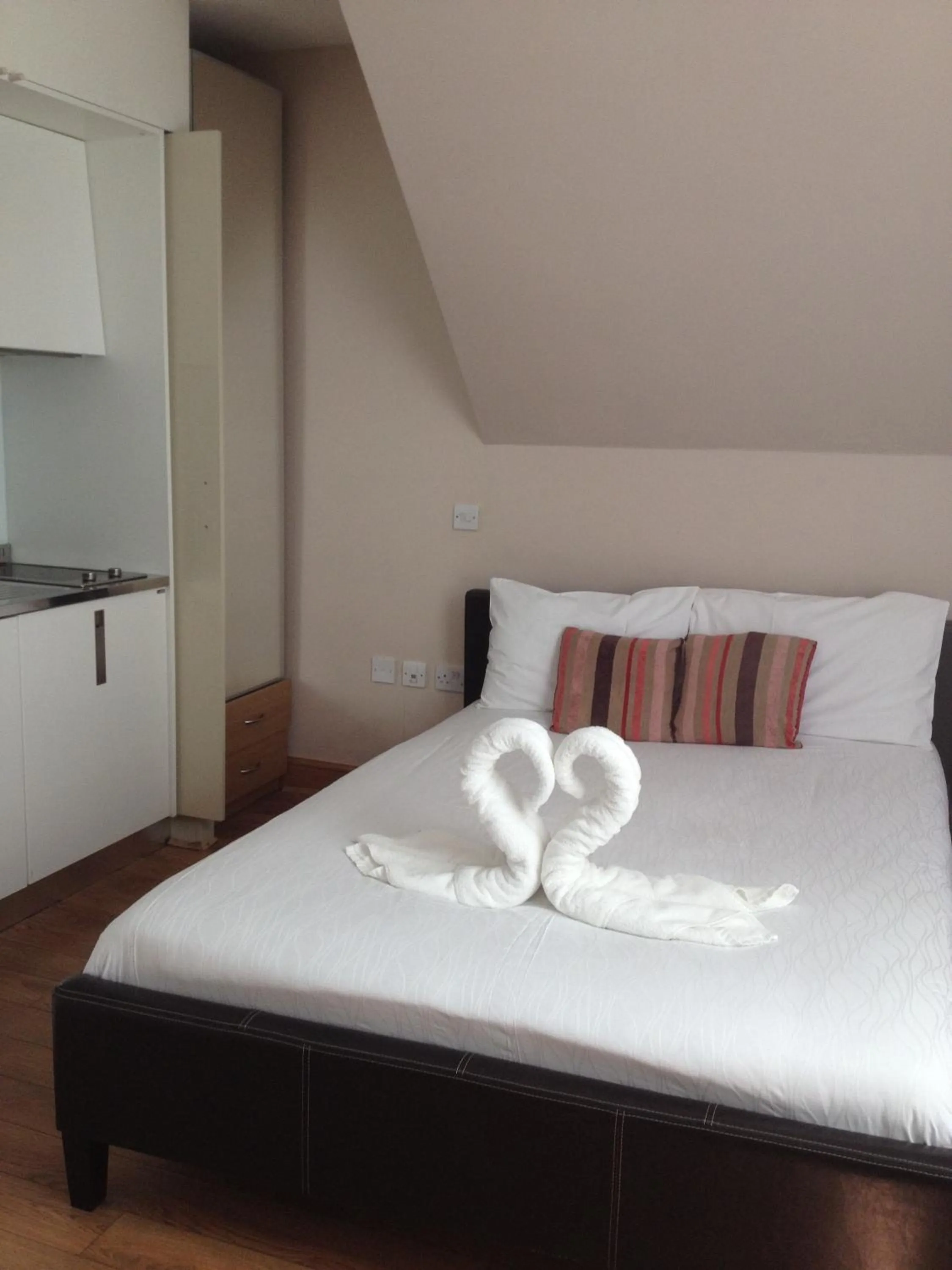 Double Studio in NOX West End Lane I