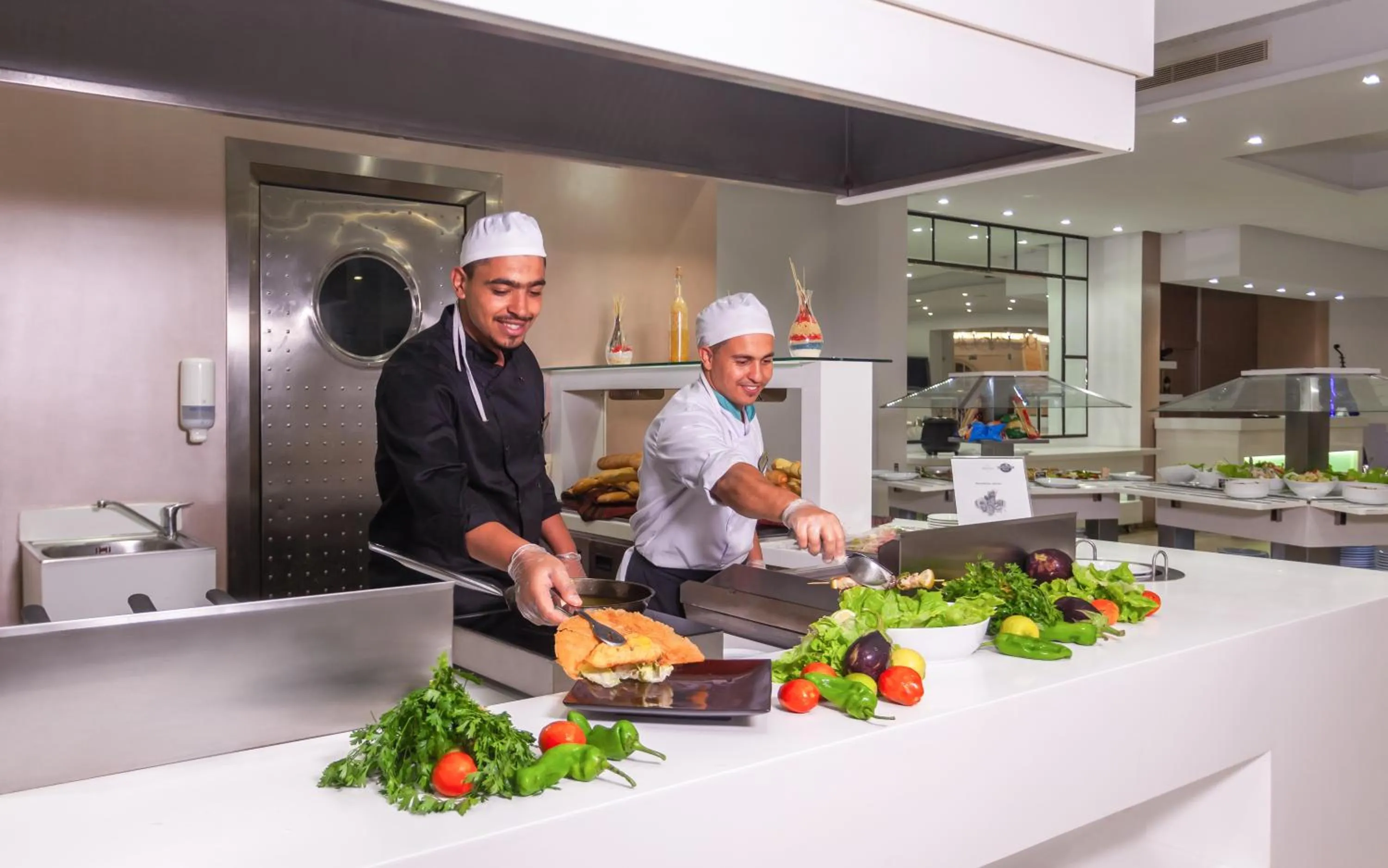 Staff in Hotel Nour Congress & Resort