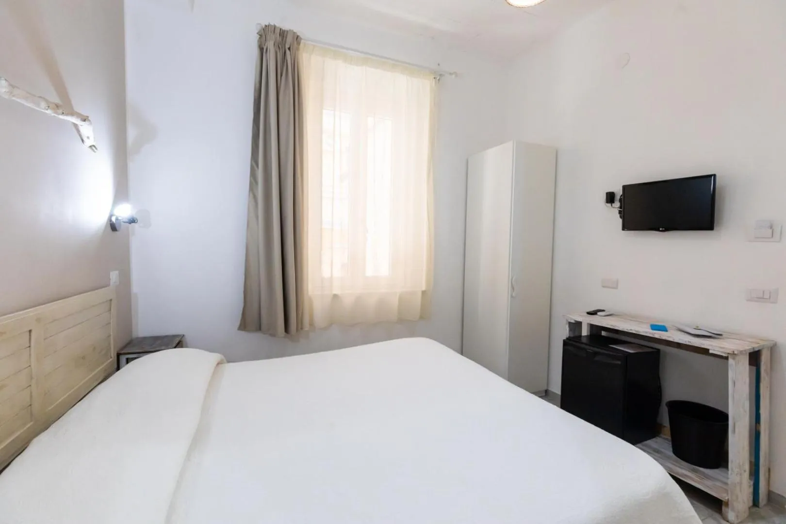 Bed in Brezza Marina