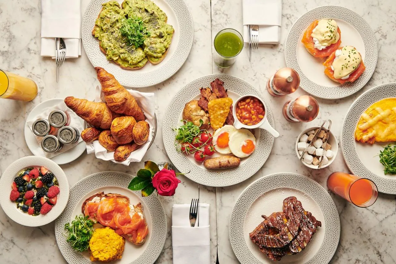 Breakfast in The Hari London