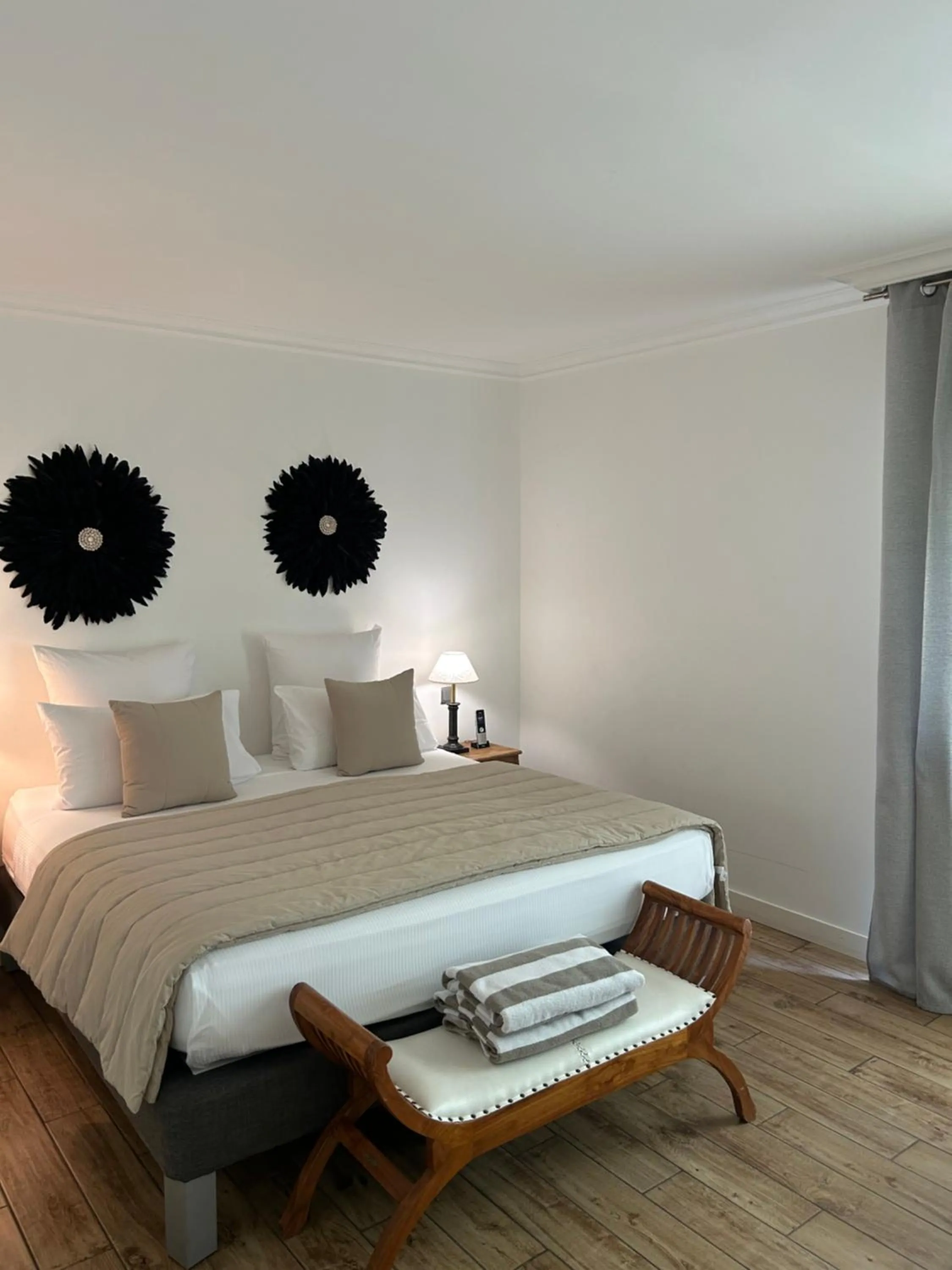 Bed in Le Mas Angelussi - Le Clos du Soleil