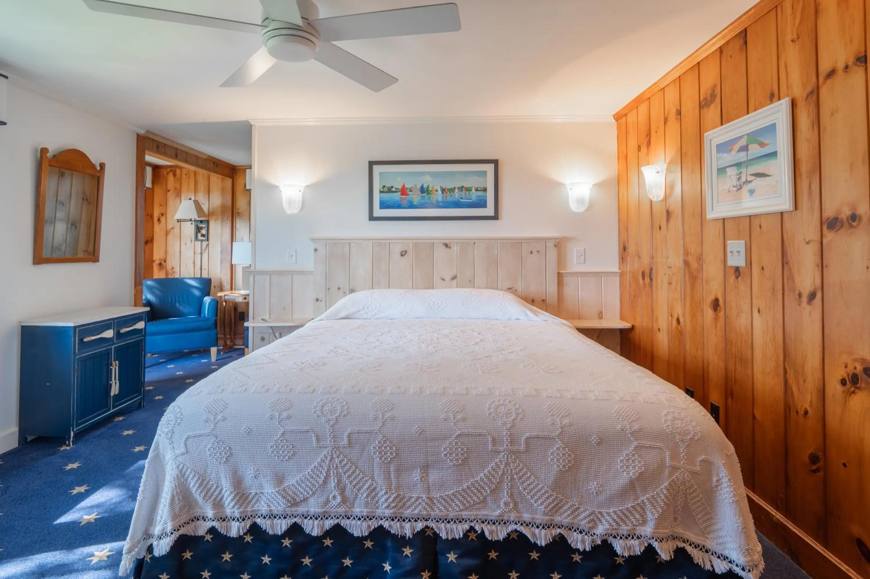 Bed in Winstead Beach Resort