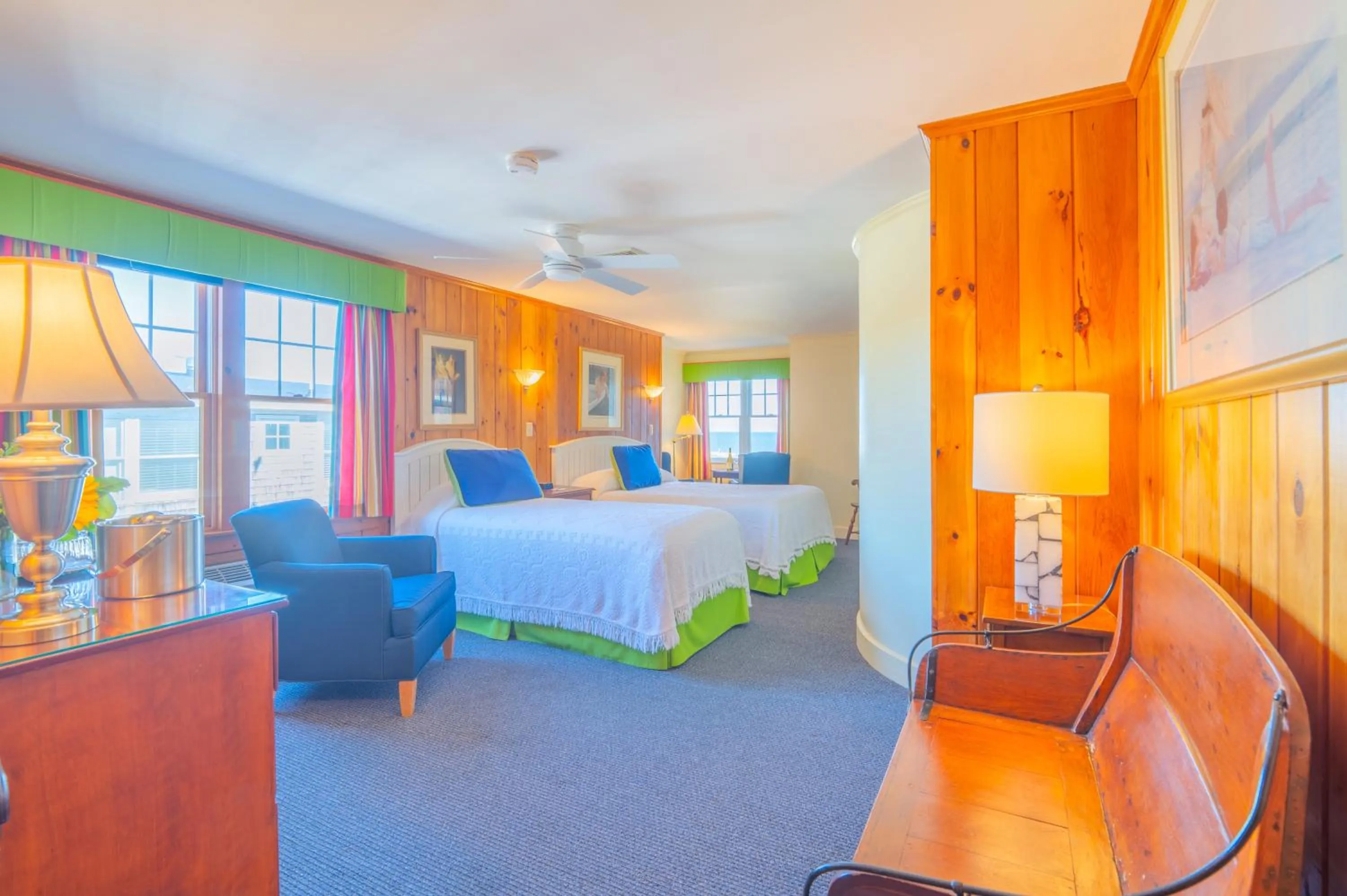 Bed in Winstead Beach Resort