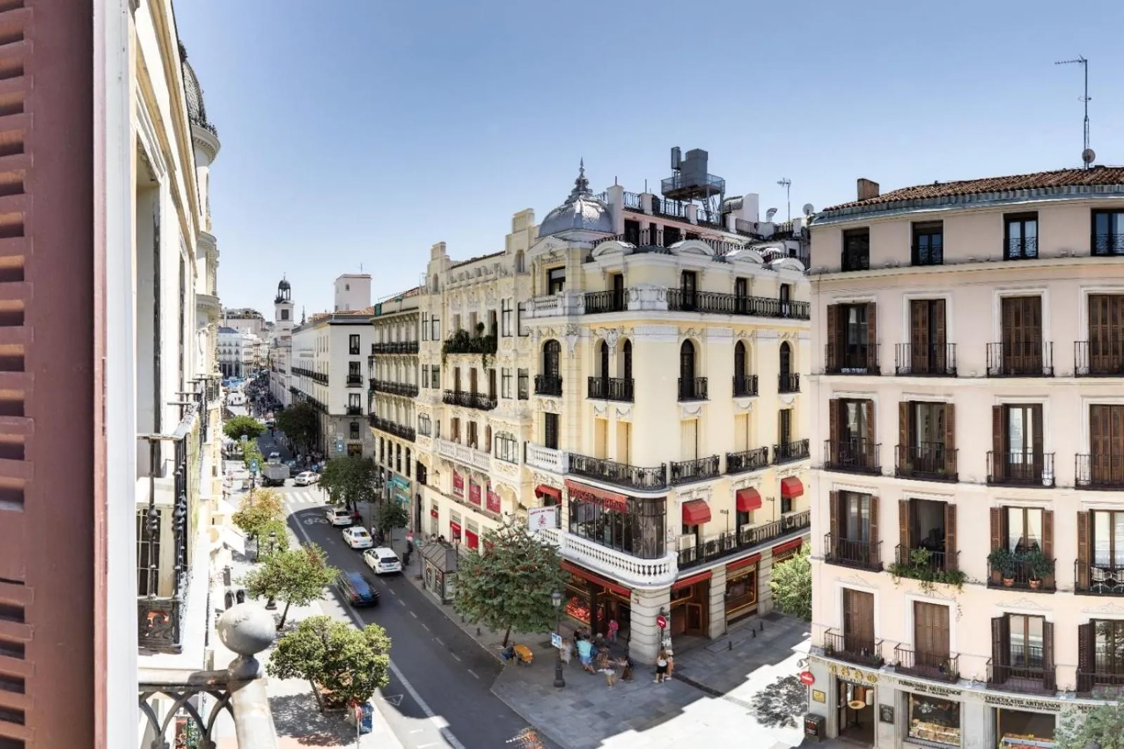 Street view in Hostal Patria Madrid