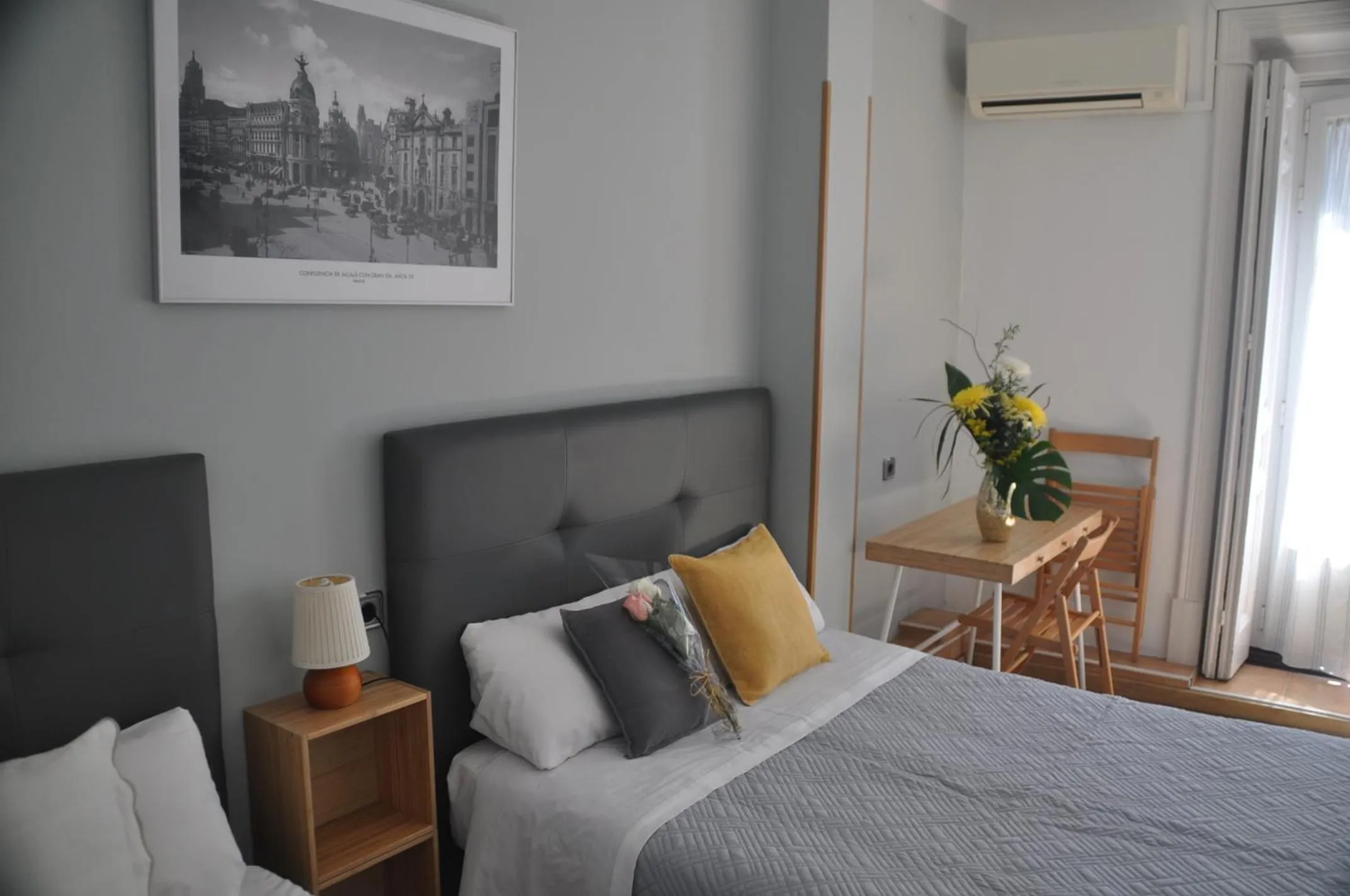 Photo of the whole room, Bed in Hostal Patria Madrid