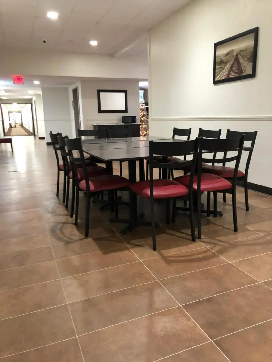 Breakfast in Red Roof Inn Norwich Breakfast in Red Roof Inn Norwich