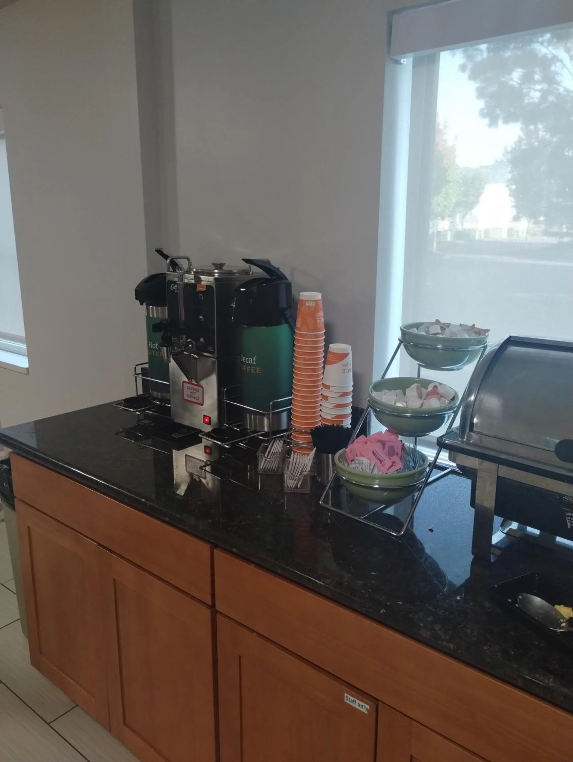 Breakfast in Quality Inn & Suites Wilsonville