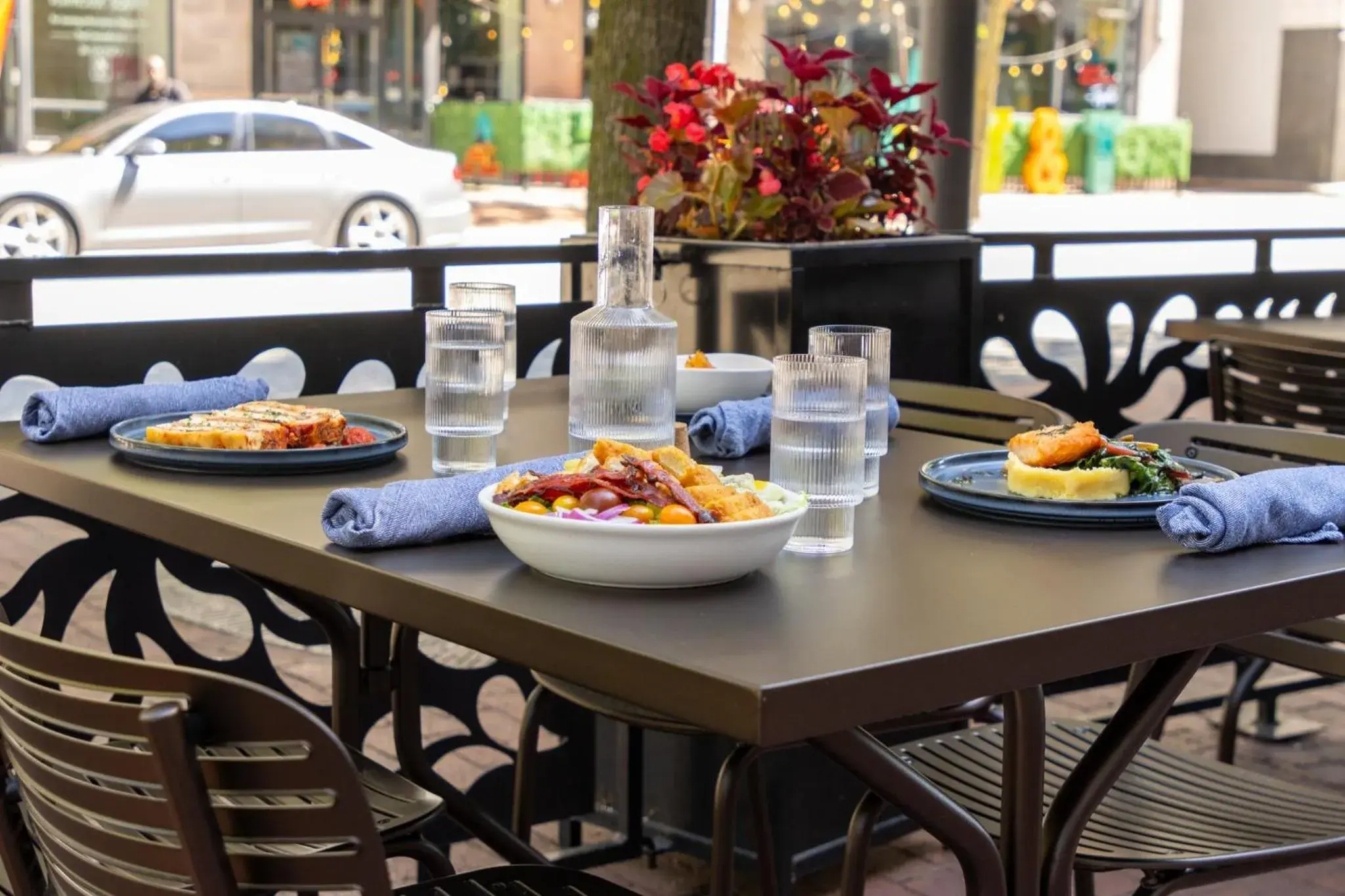 Restaurant/places to eat in Crowne Plaza Cleveland at Playhouse Square by IHG Restaurant/places to eat in Crowne Plaza Cleveland at Playhouse Square by IHG