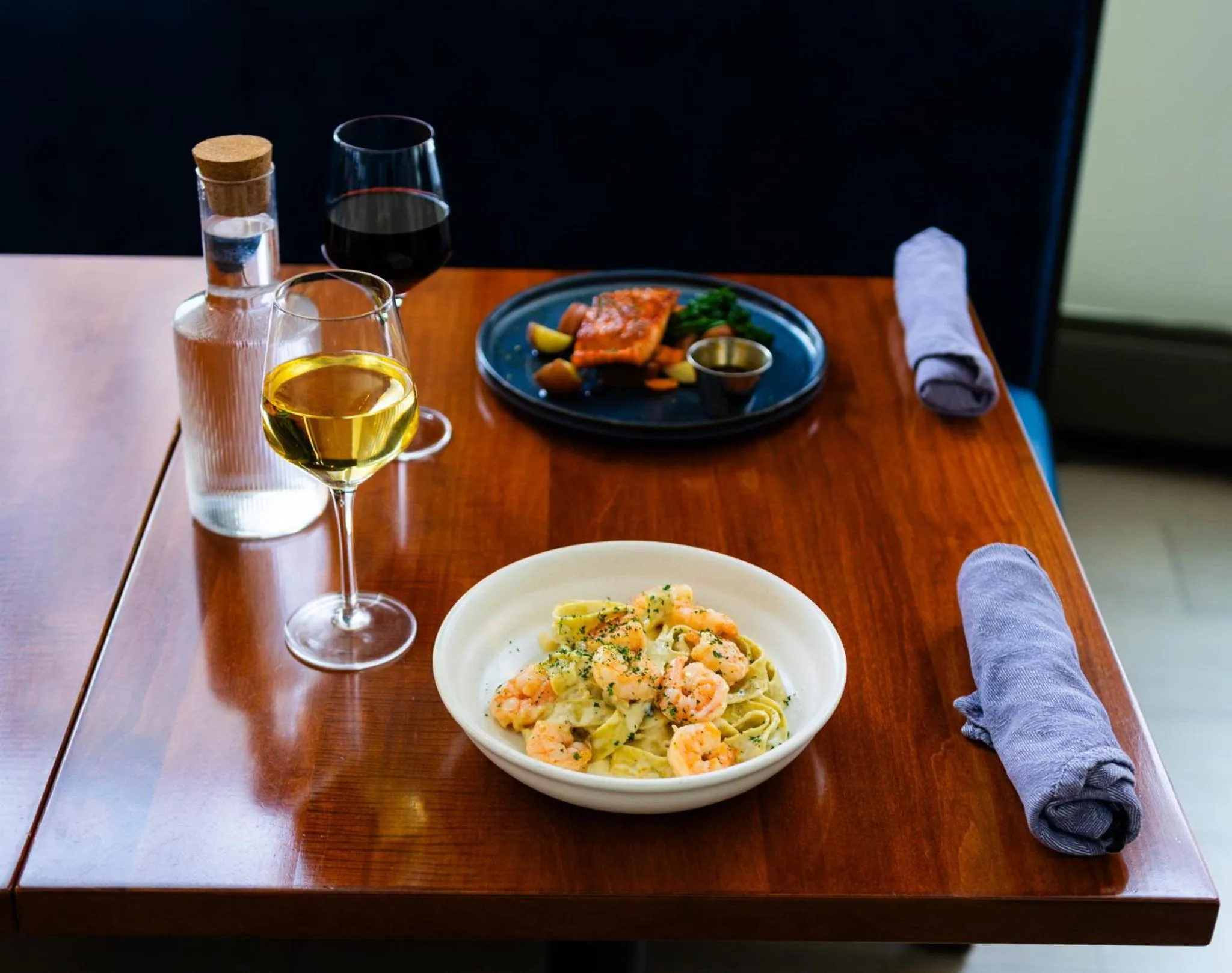 Restaurant/places to eat in Crowne Plaza Cleveland at Playhouse Square by IHG