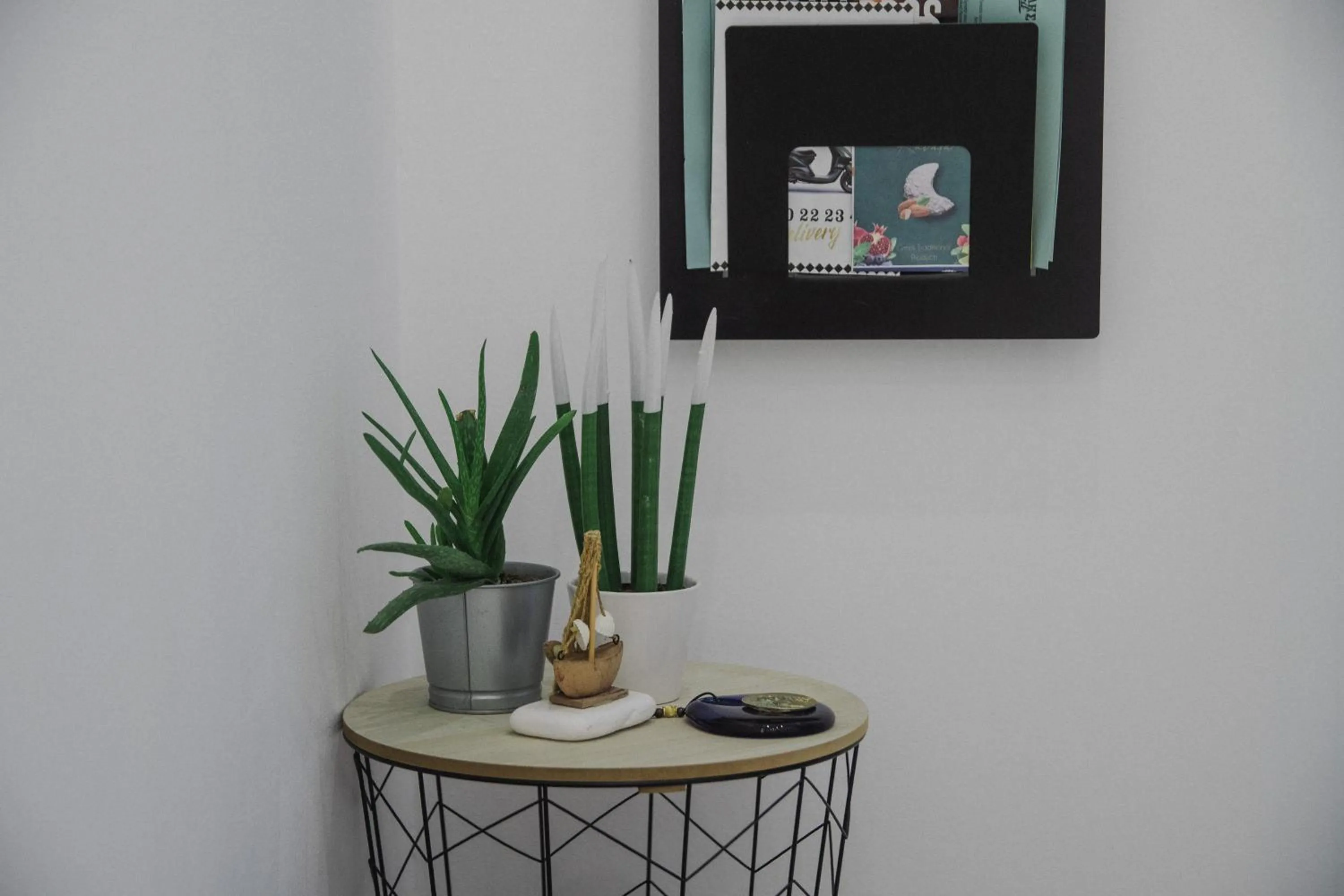 Minimal Culture Boutique Rooms