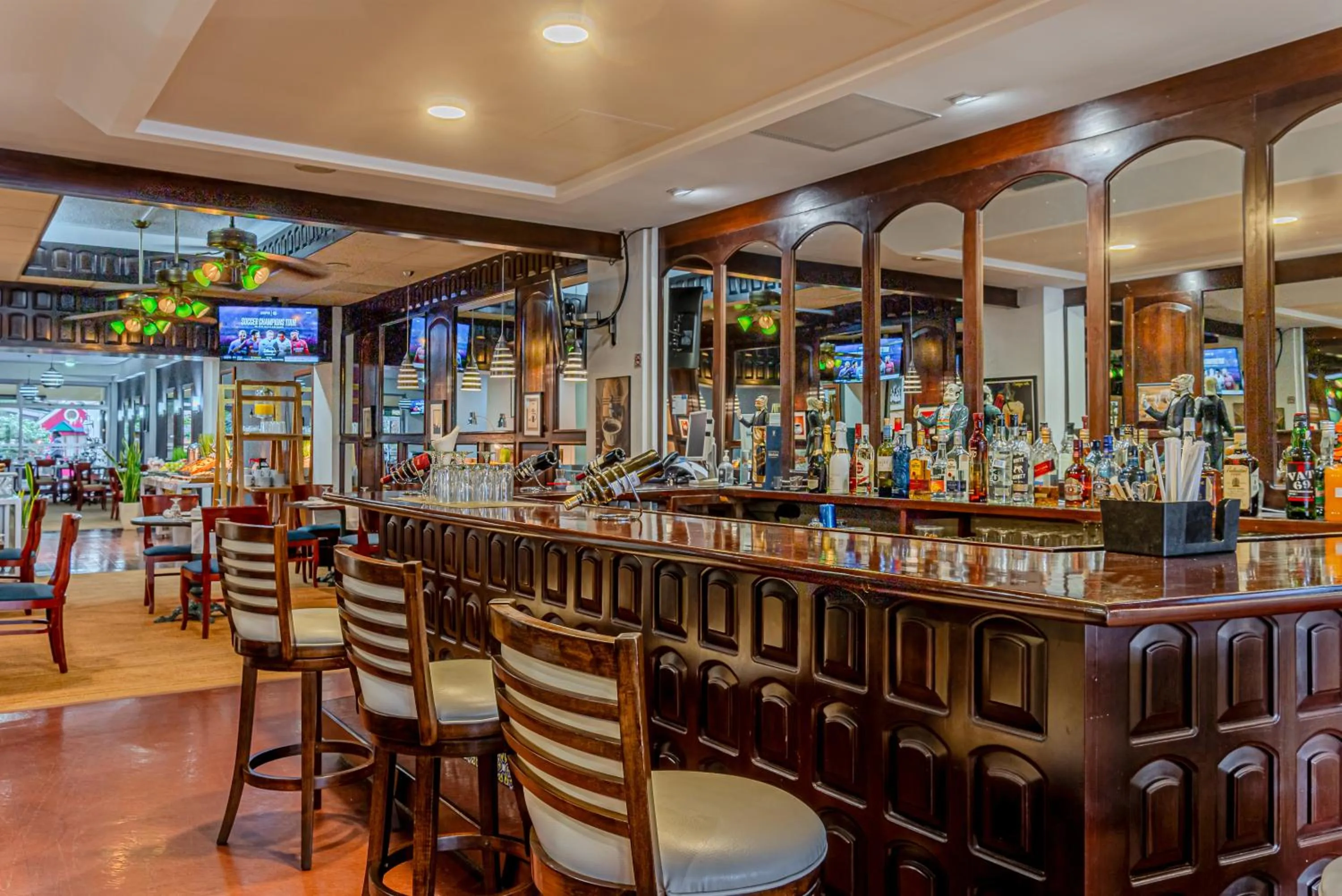 Lounge or bar in Hotel Plaza San Martin