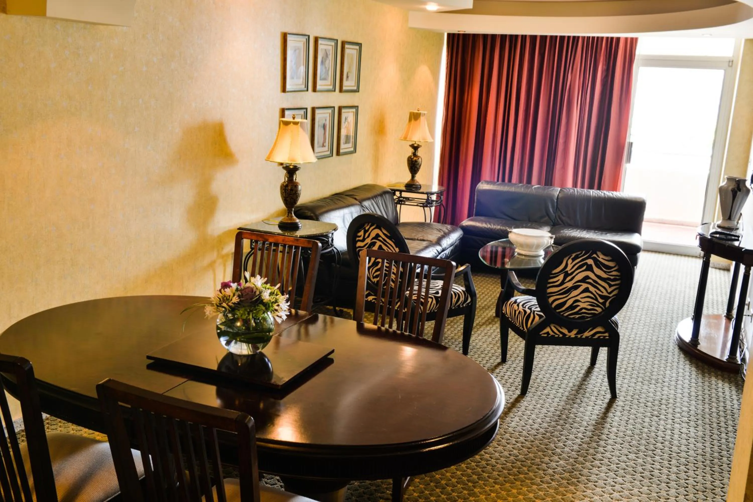 Living room in Hotel Plaza San Martin