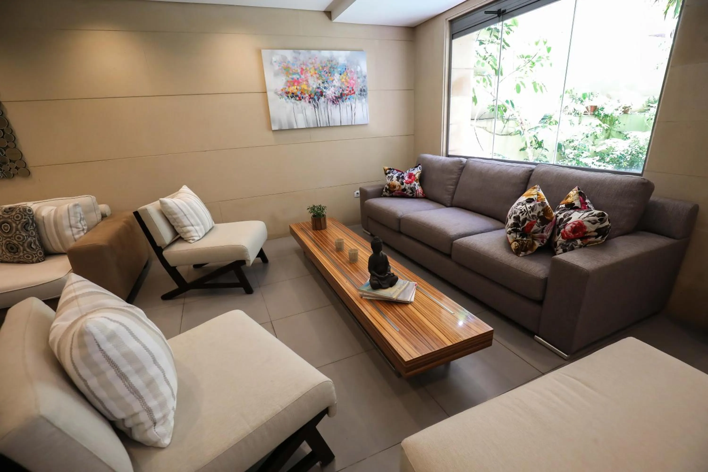 Lounge or bar in Sky Suites