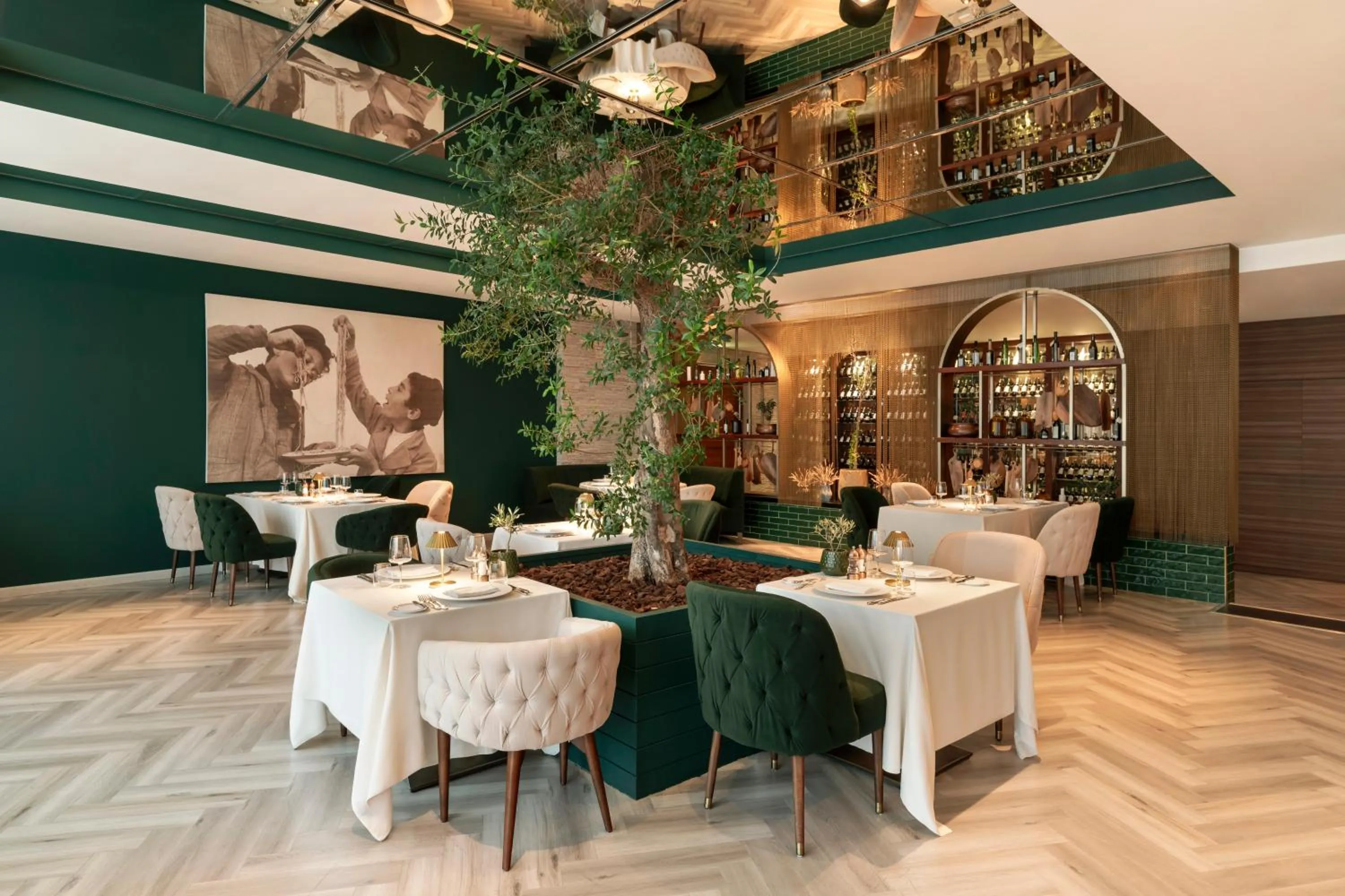 Restaurant/places to eat in Rixos The Palm Hotel & Suites - Ultra All Inclusive