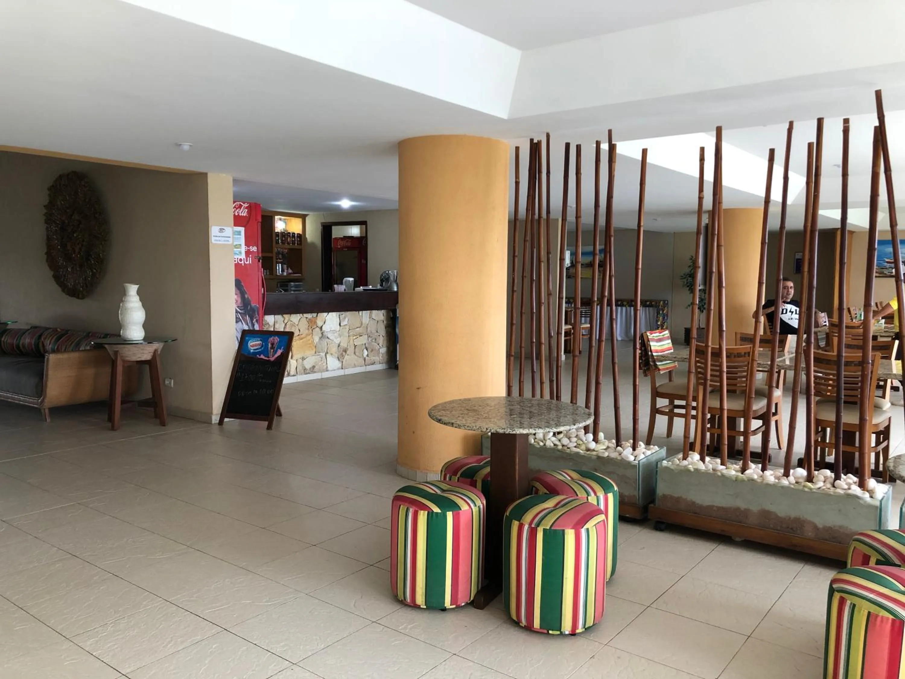 Restaurant/places to eat in Muro Alto Marupiara Flats Porto de Galinhas