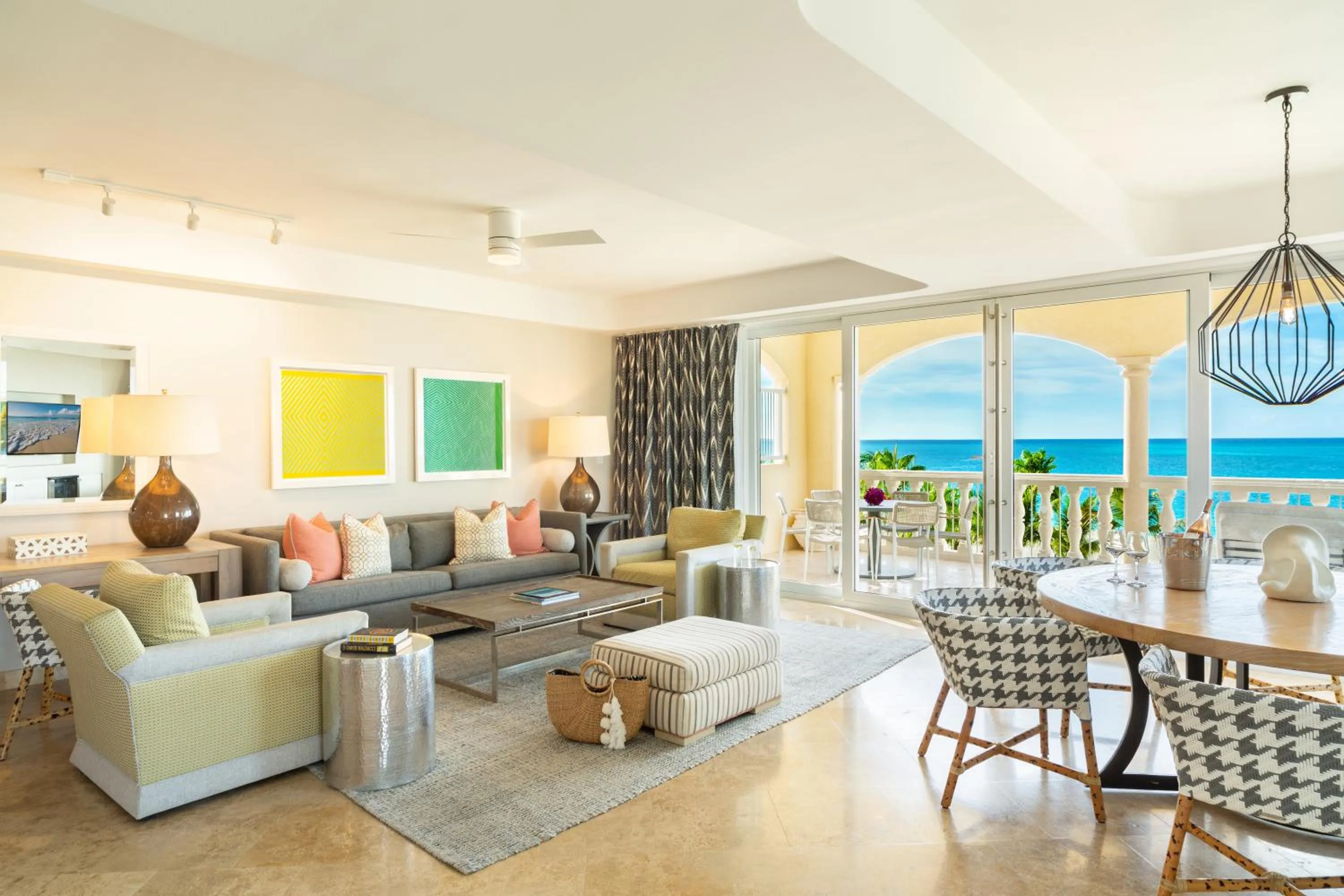 Living room in Grace Bay Club