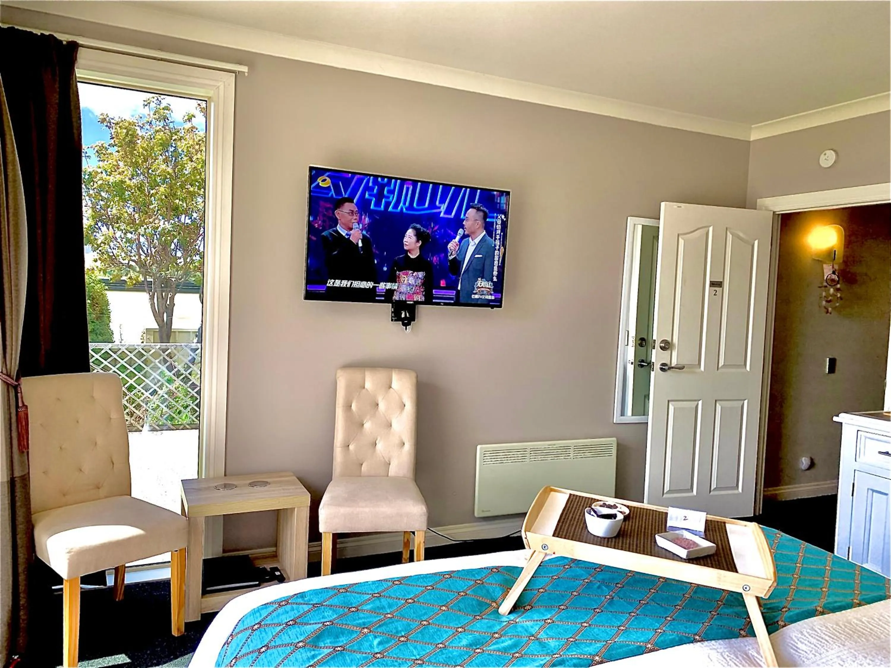 Bedroom, Bed in Tekapo Heights