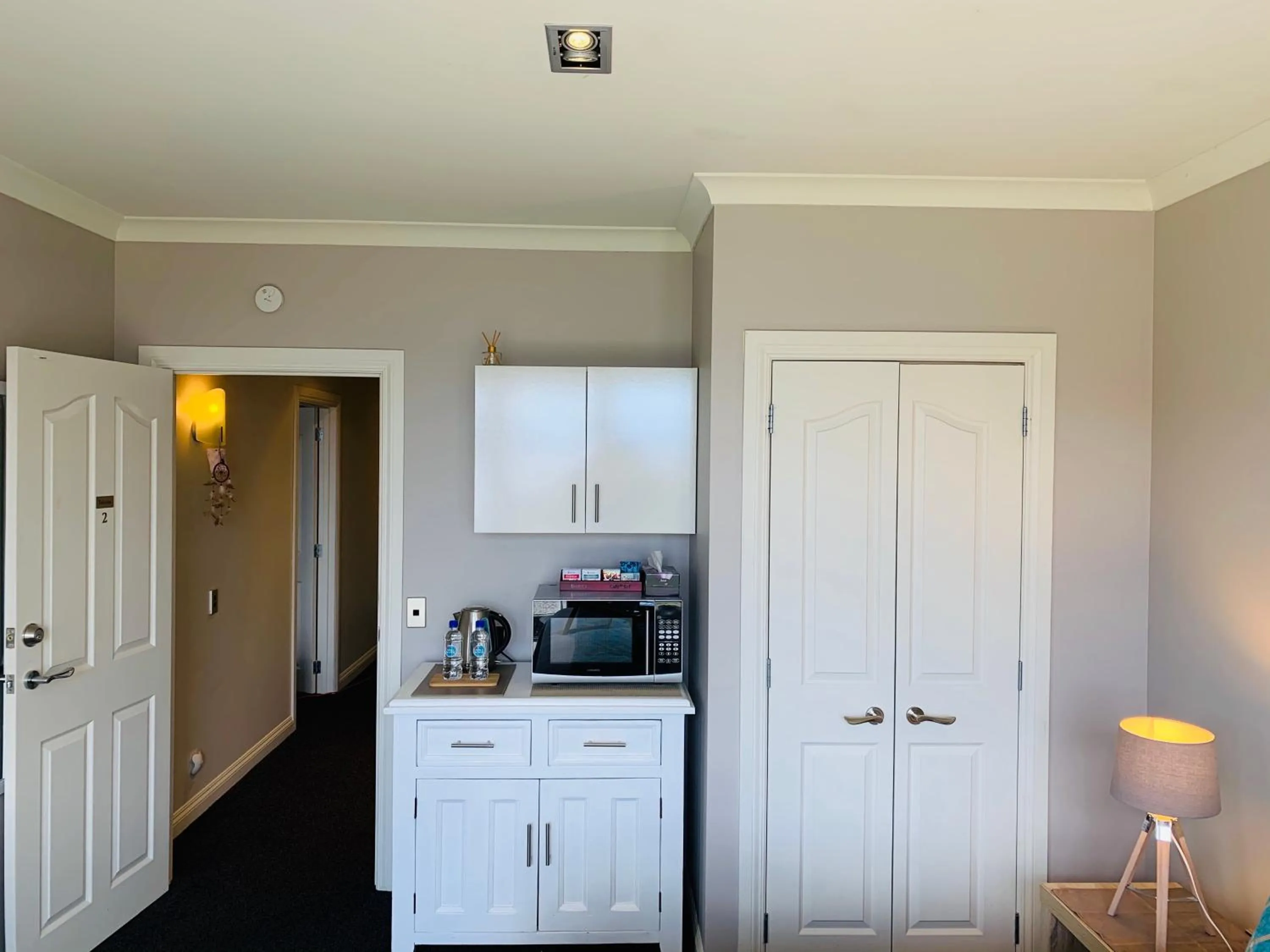 Kitchen or kitchenette in Tekapo Heights