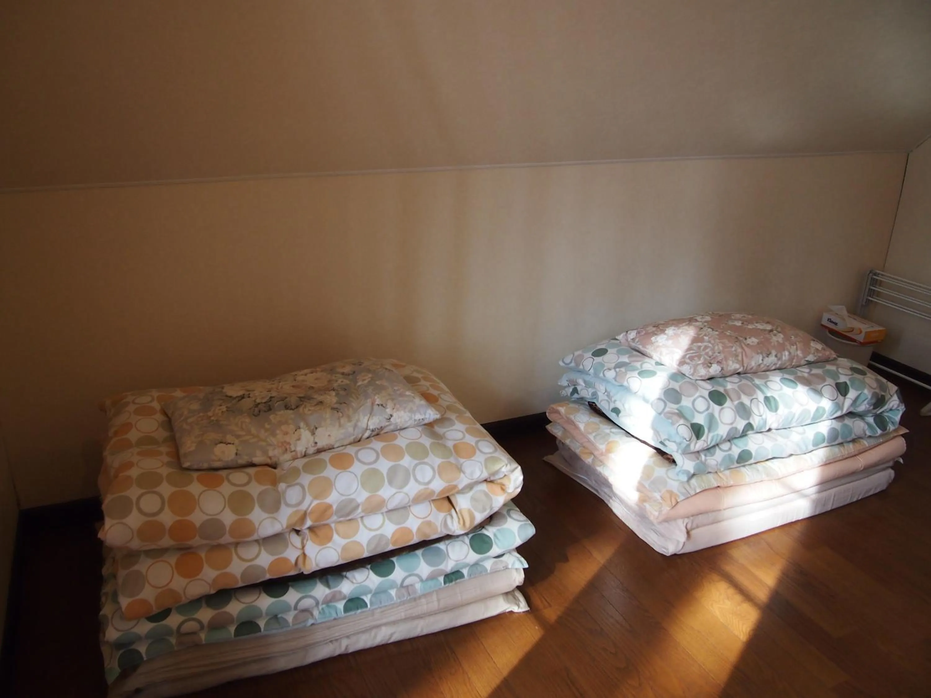 Decorative detail, Bed in Guesthouse Canterbury