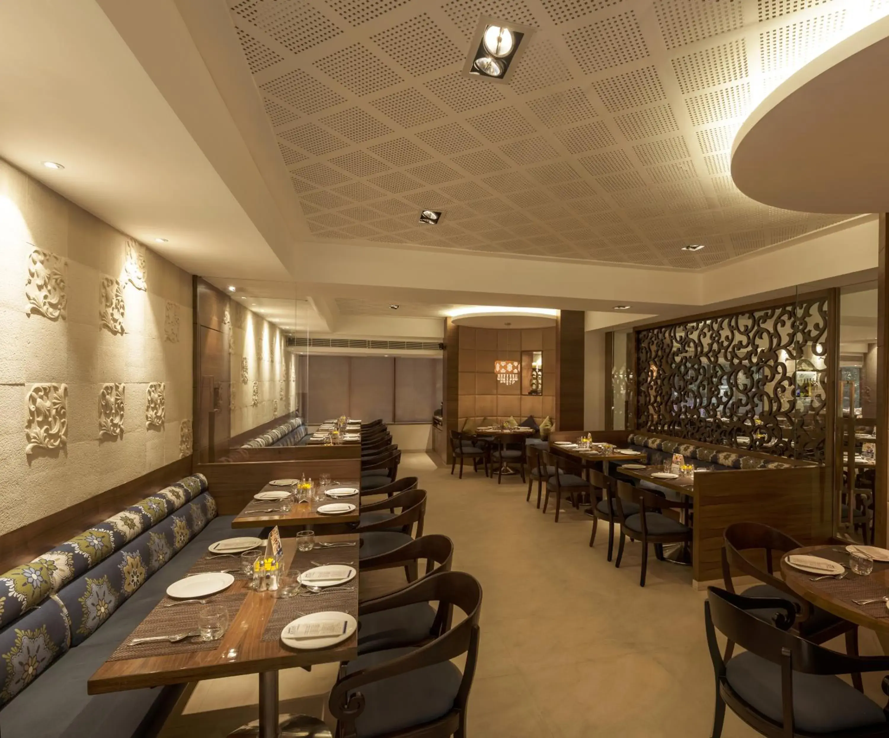 Restaurant/places to eat in Tunga International Hotel Restaurant/places to eat in Tunga International Hotel