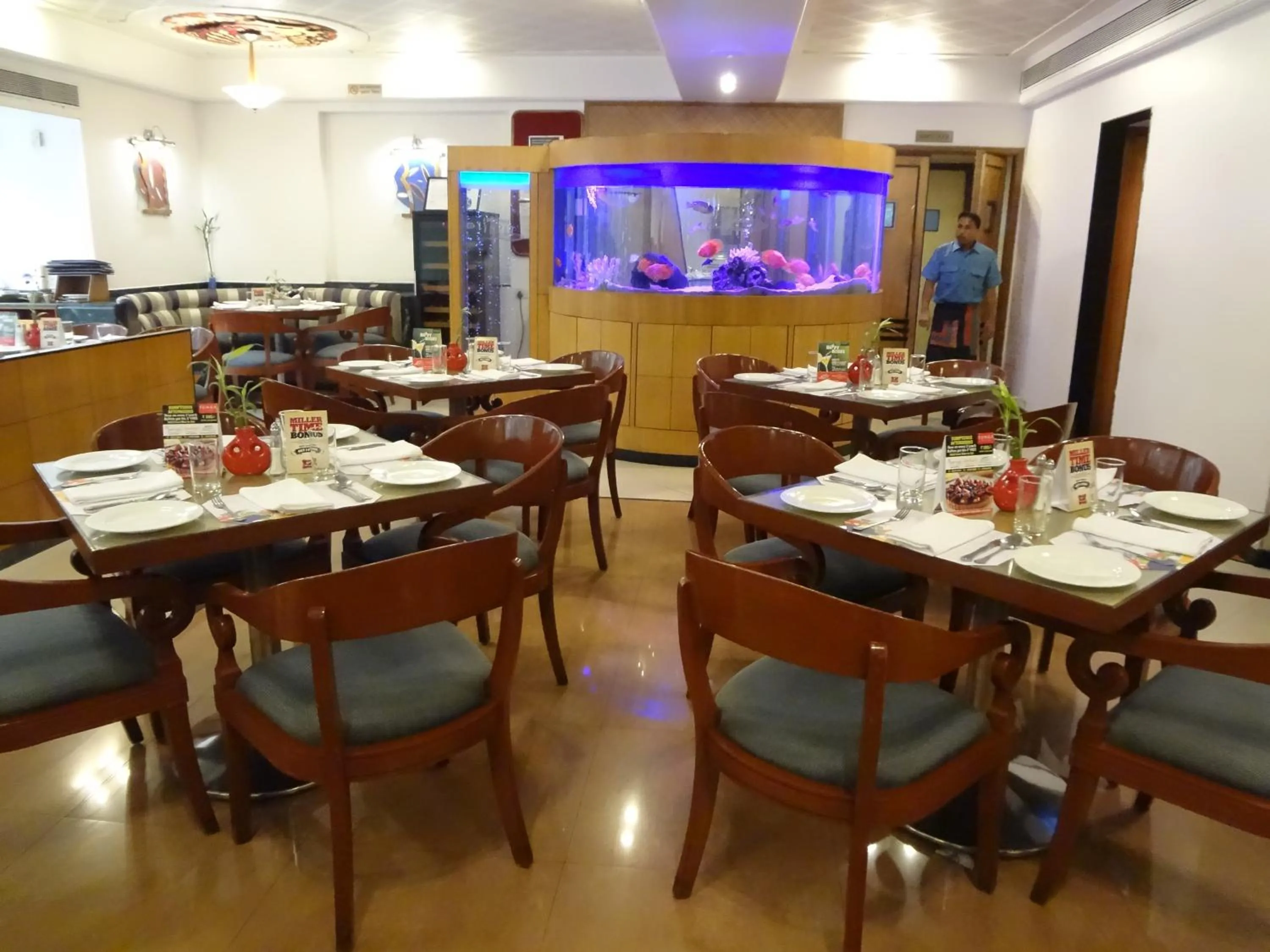 Restaurant/places to eat in Tunga International Hotel