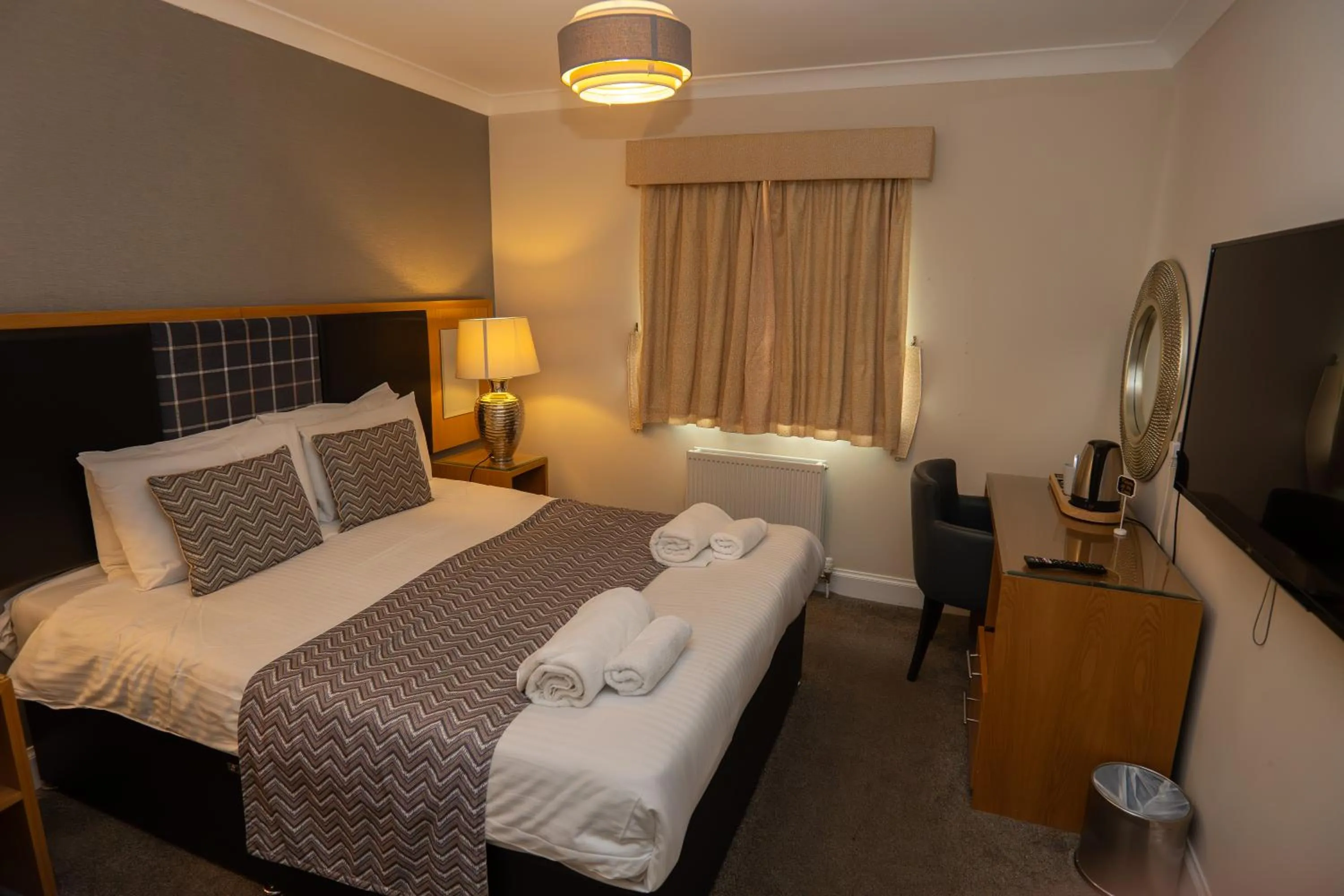 Double Room in The Crags Hotel
