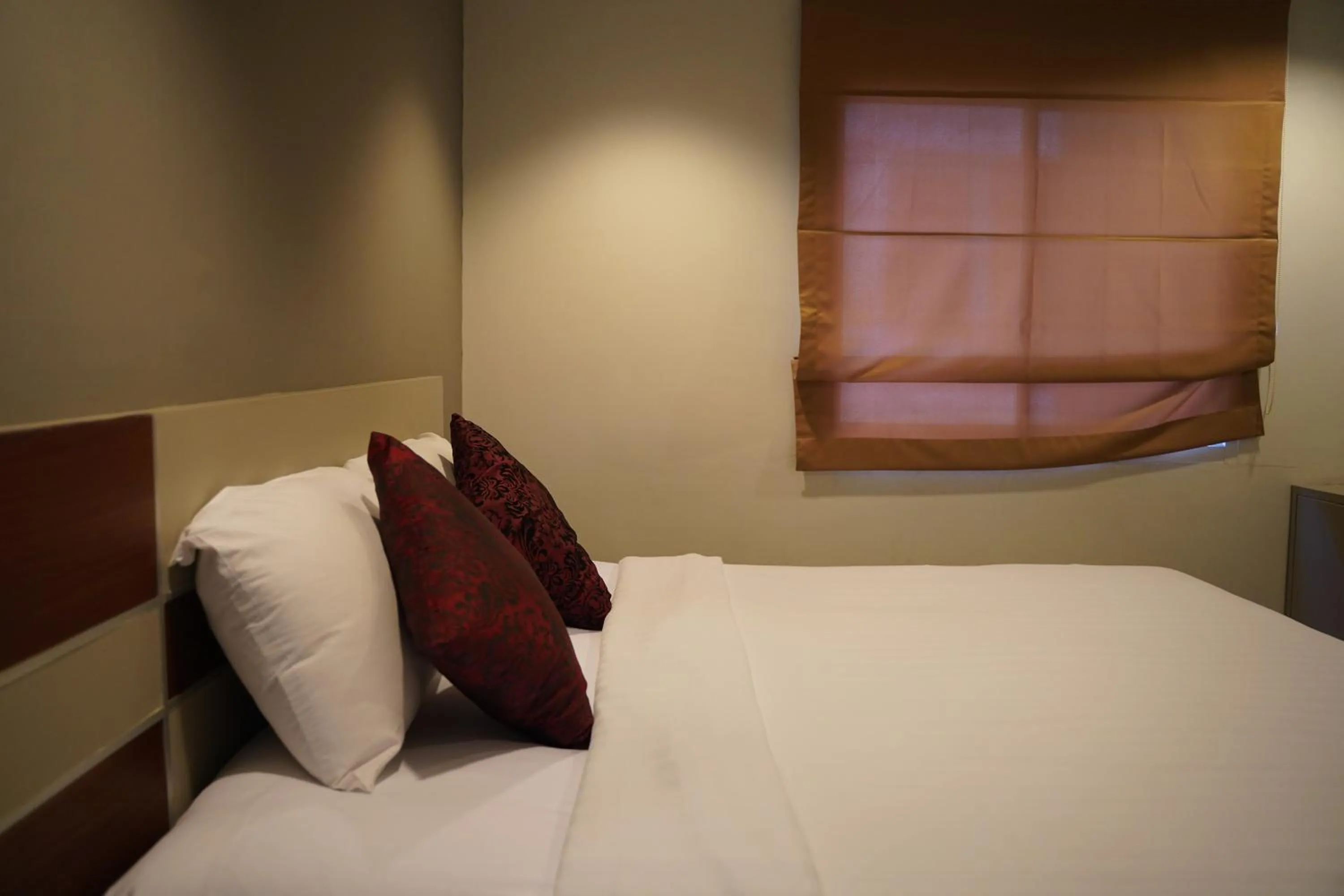 Bed in V Style Pattaya North Beach