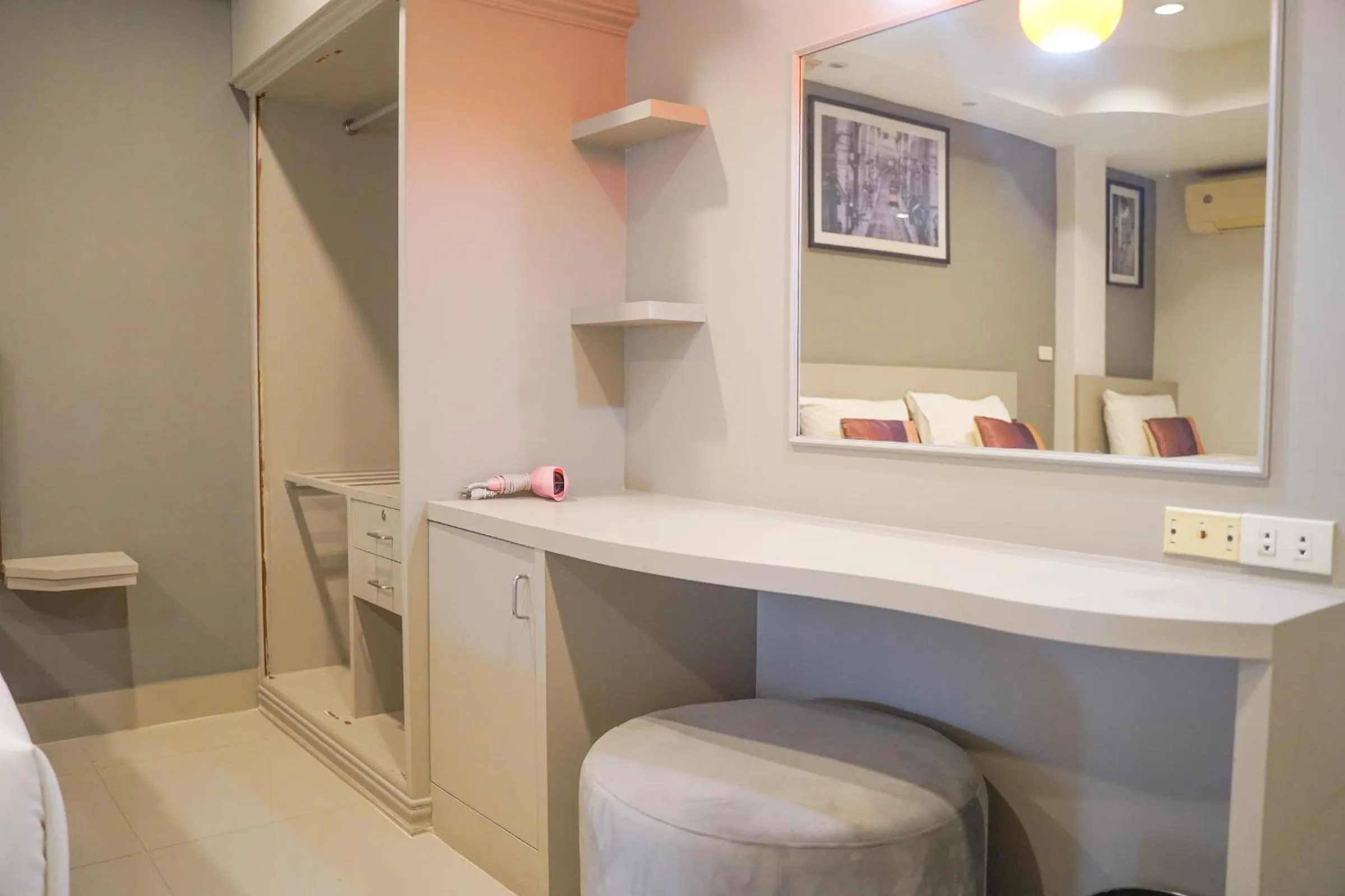 Bedroom in V Style Pattaya North Beach