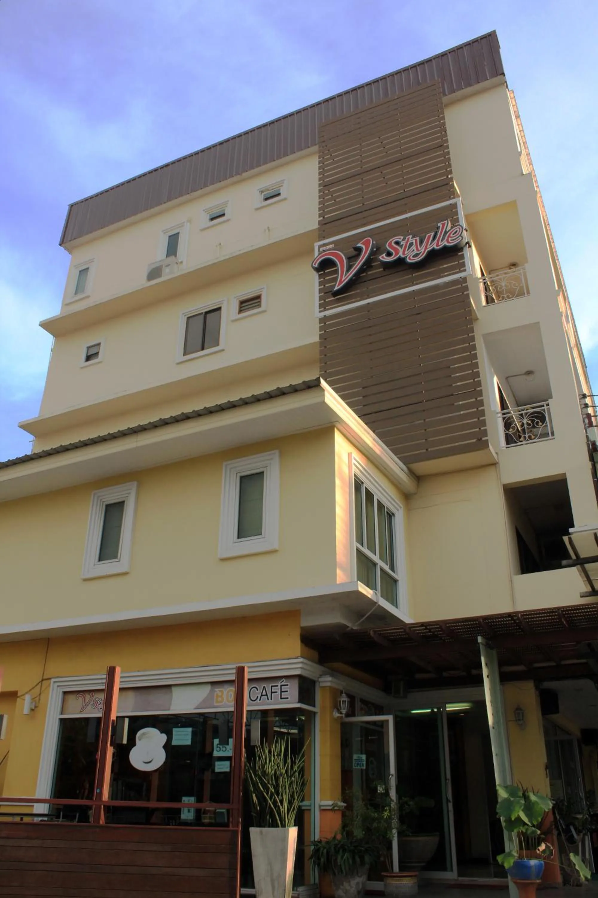 Property building in V Style Pattaya North Beach
