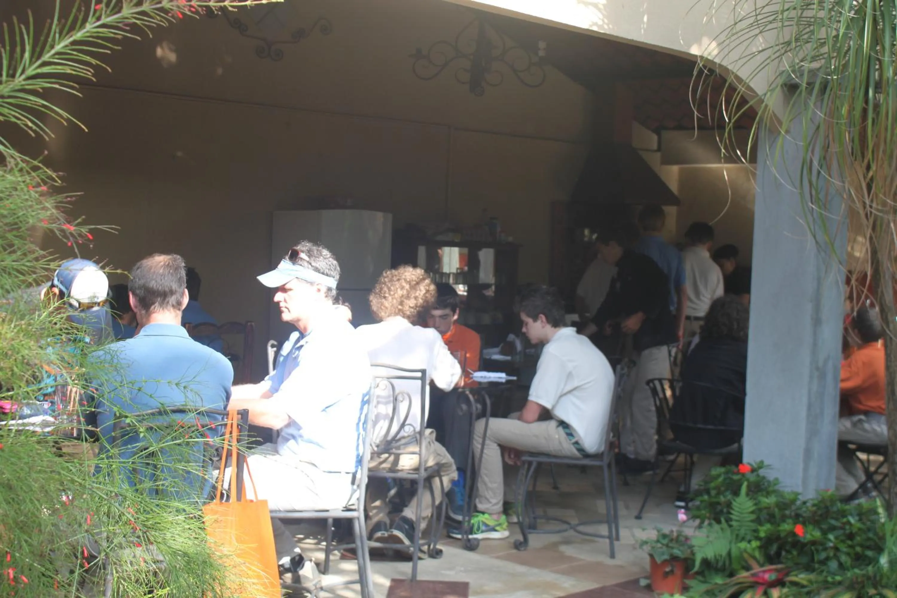 Restaurant/places to eat in Hotel Santa Maria Inn