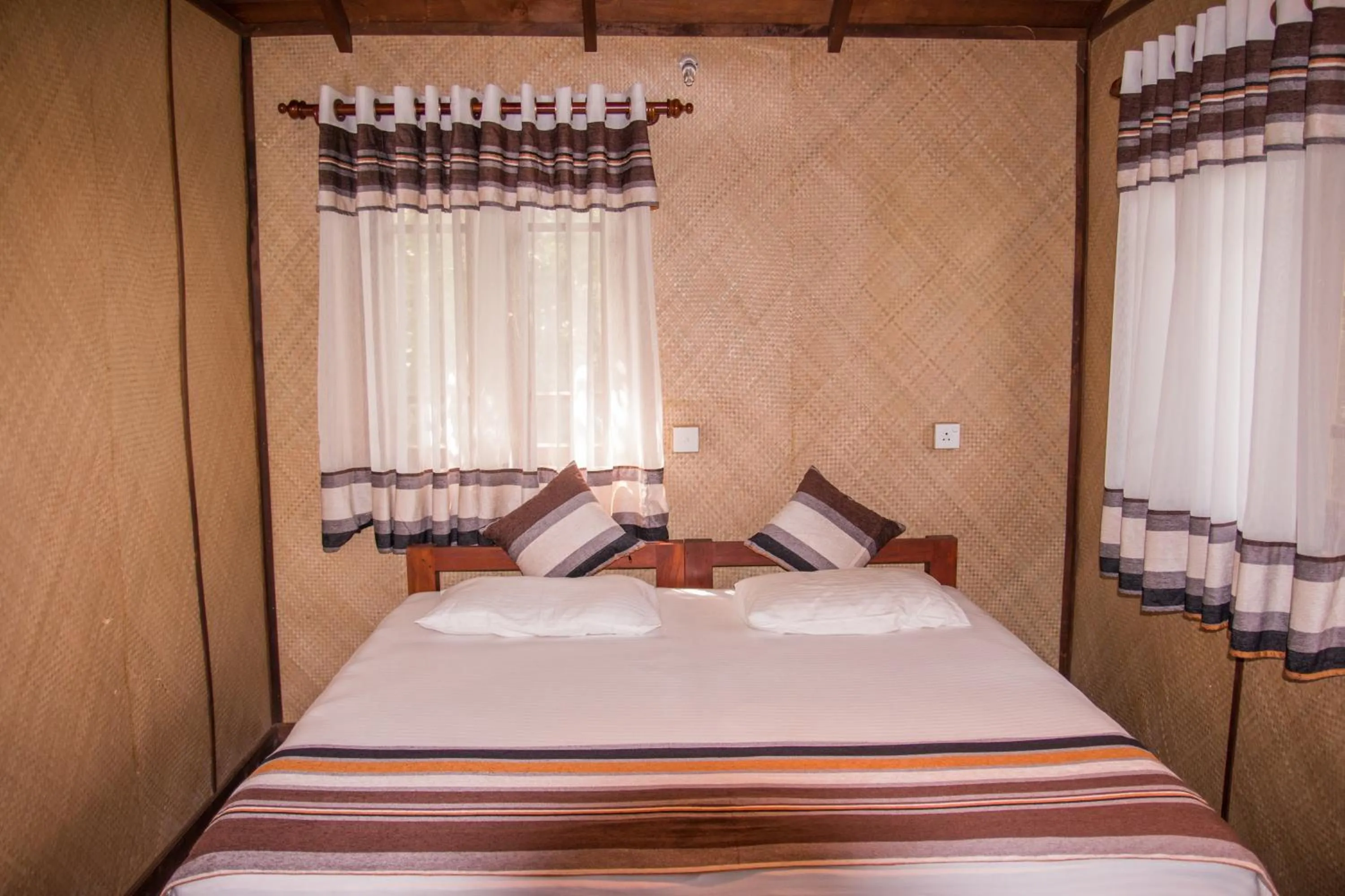 Bed in The Thick Forest