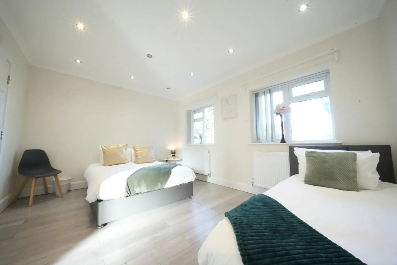 Bed in The Close Airport