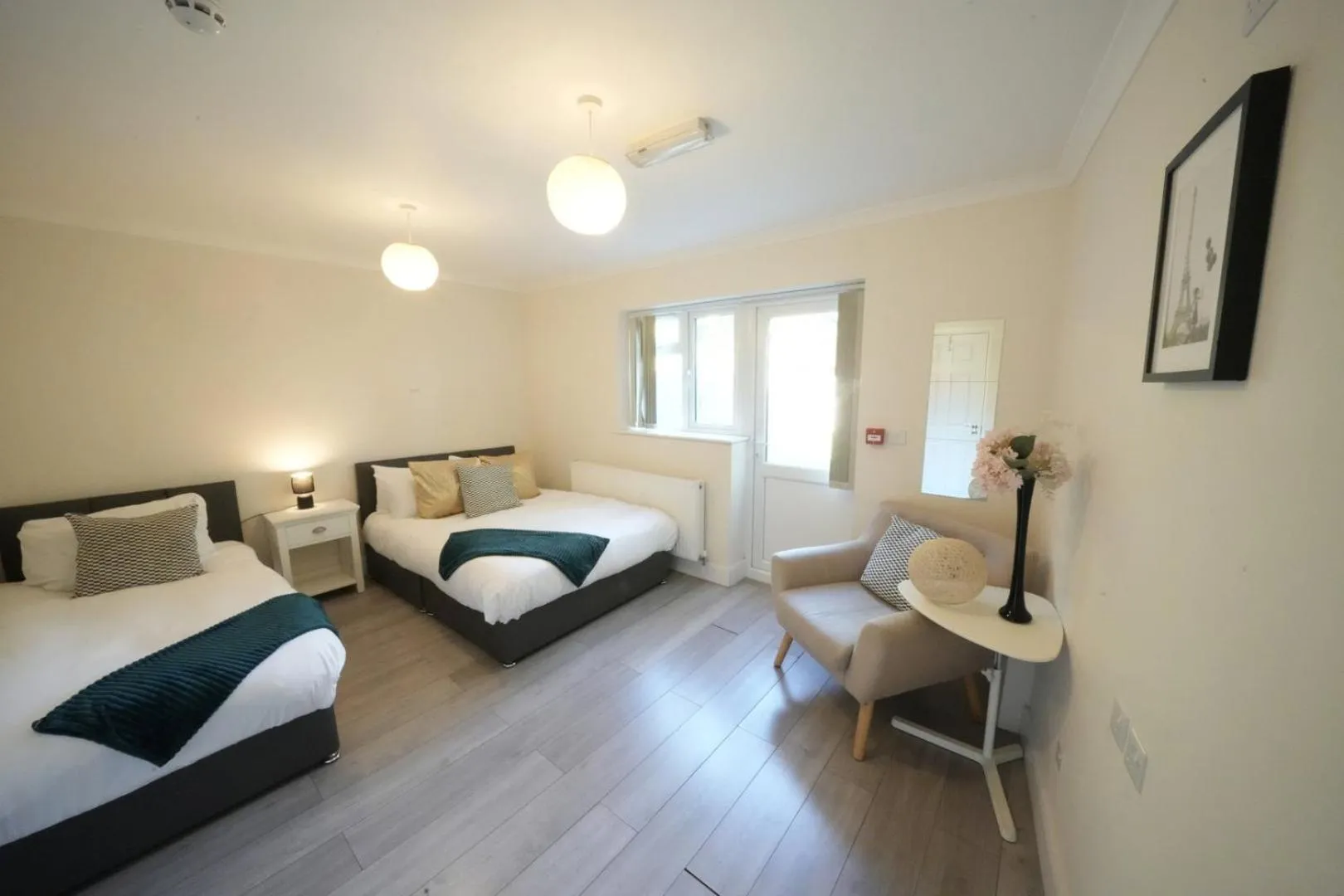 Bed in The Close Airport