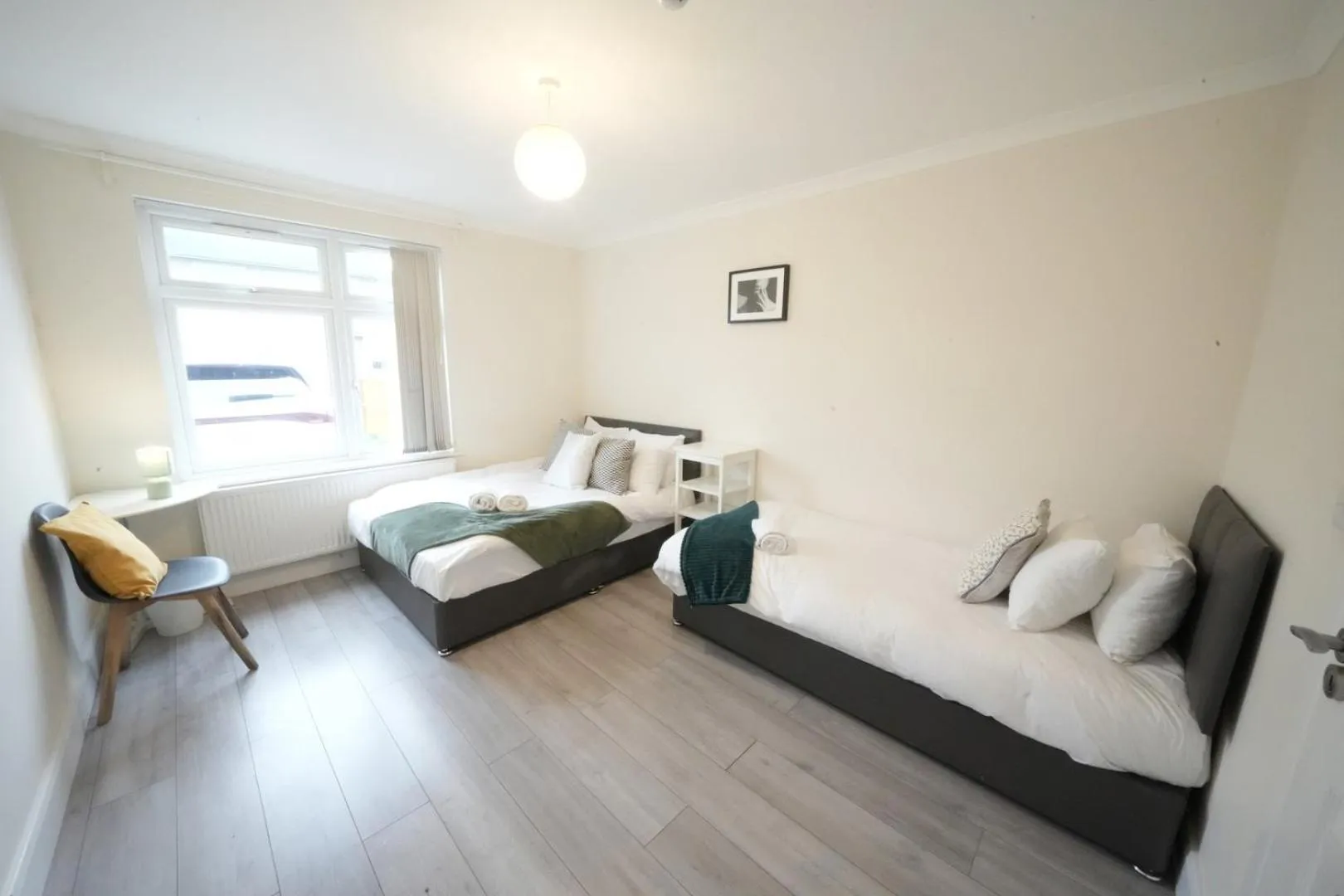 Bed in The Close Airport