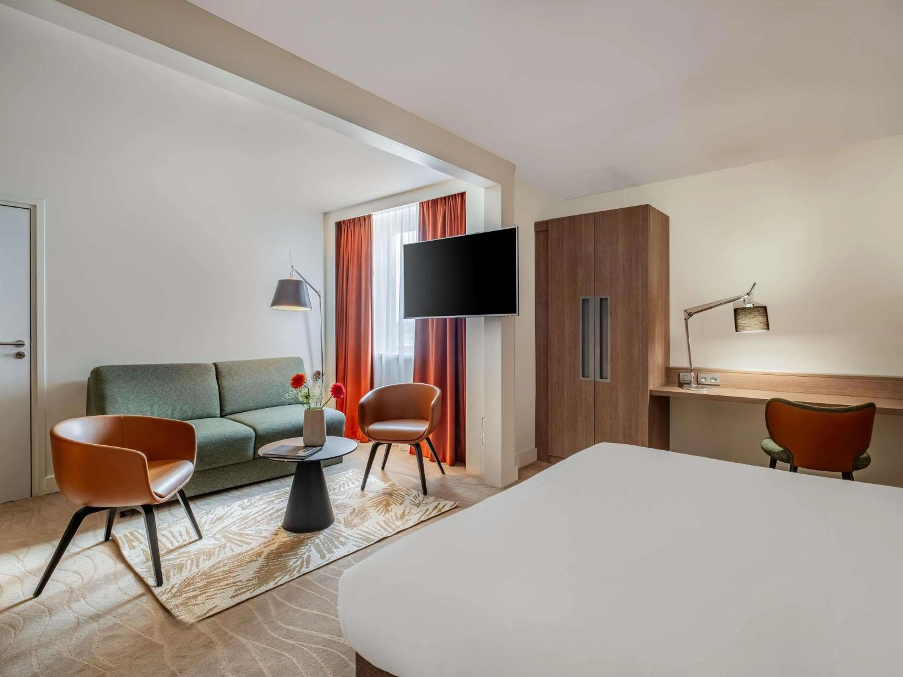 Bedroom, Bed in Novotel Lyon Centre-Confluence Bord de Saone